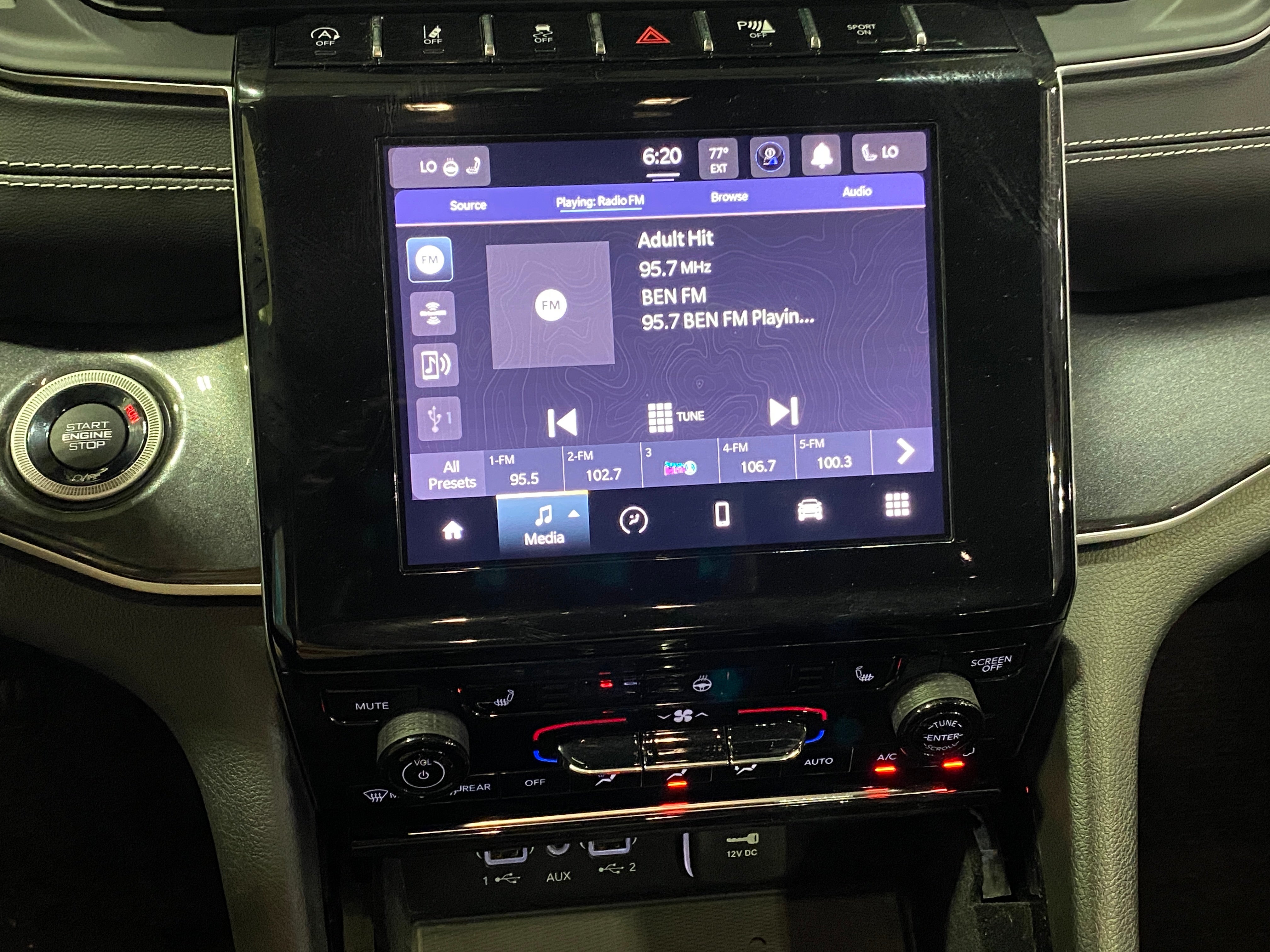2022 Jeep Grand Cherokee L Laredo 4
