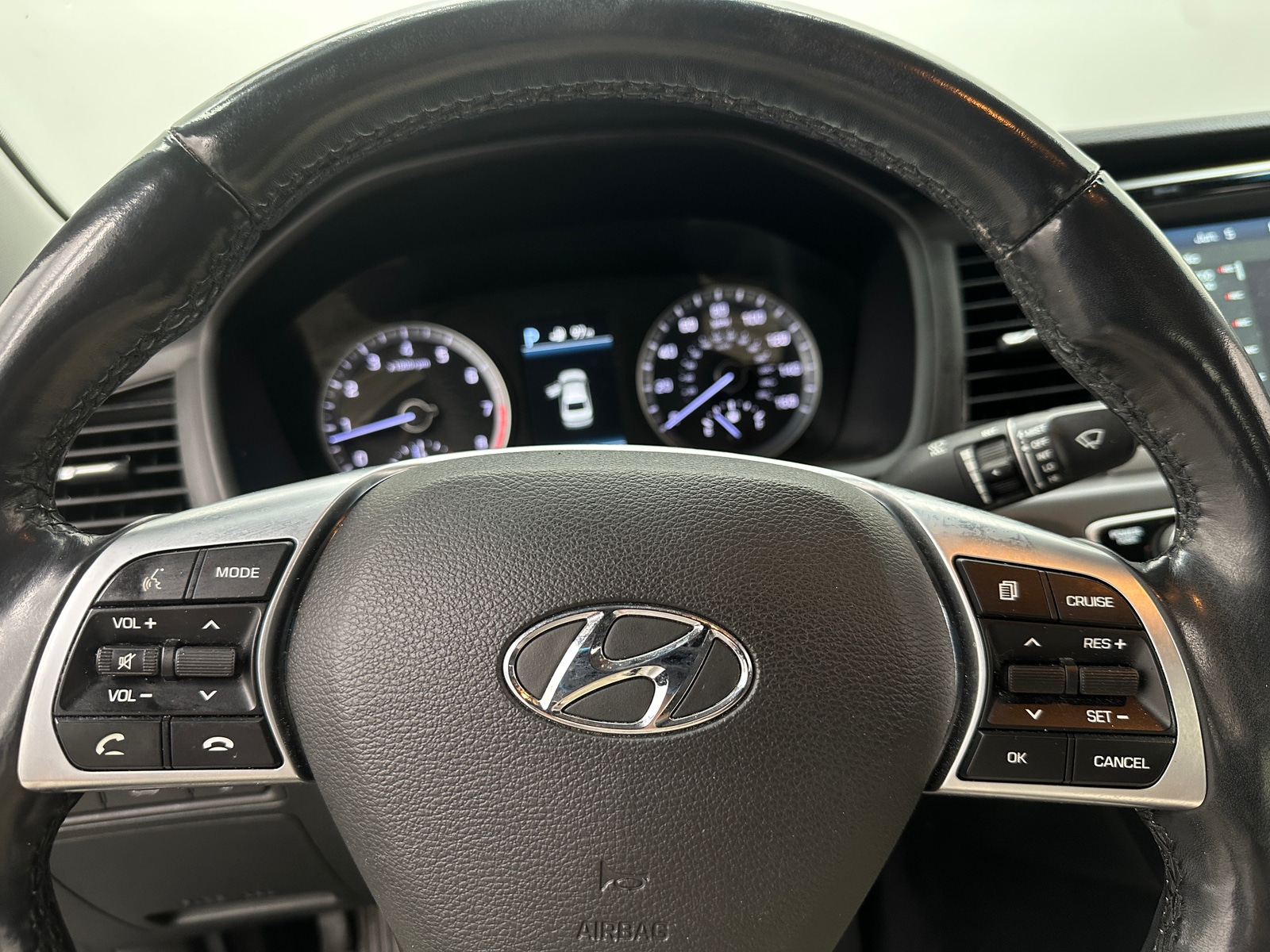 Thumbnail: 2019 Hyundai Sonata - 5