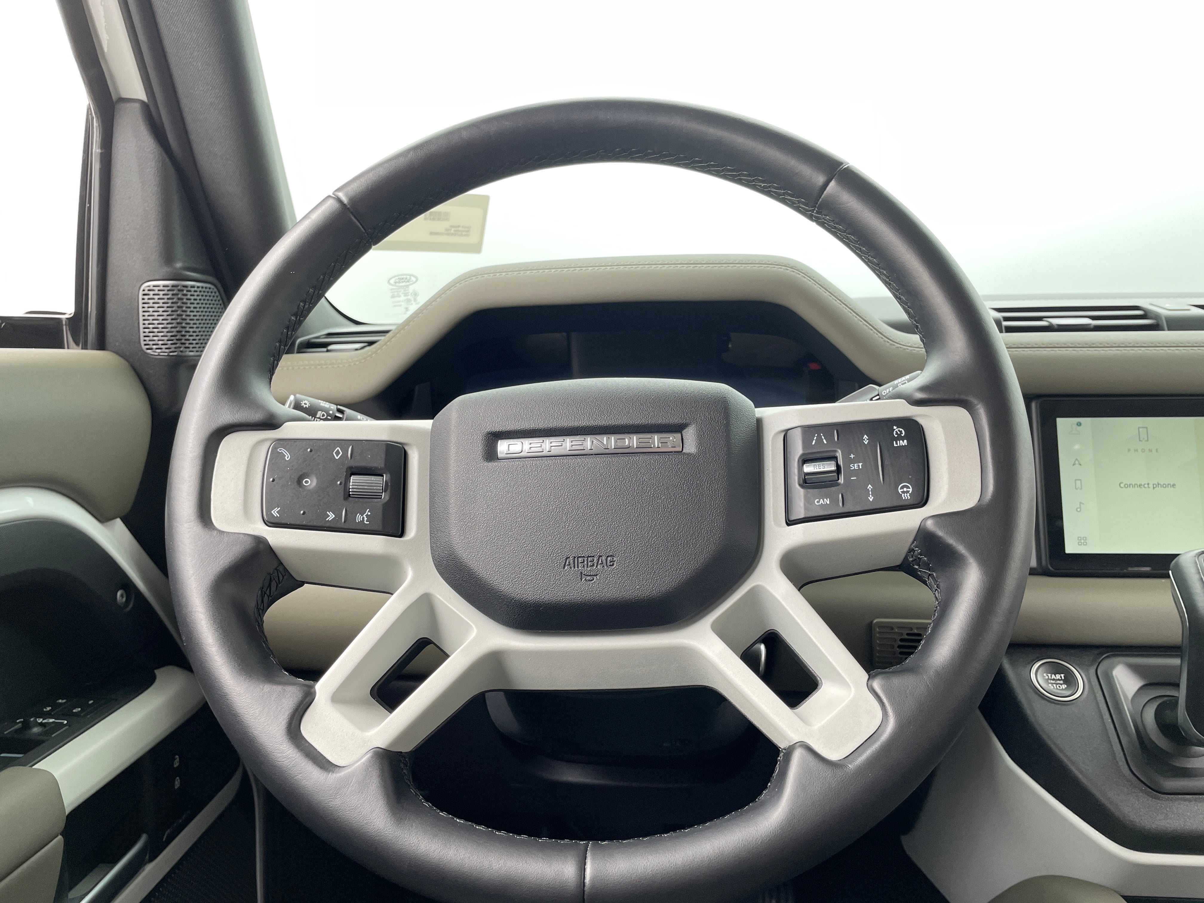 2024 Land Rover Defender 110 4
