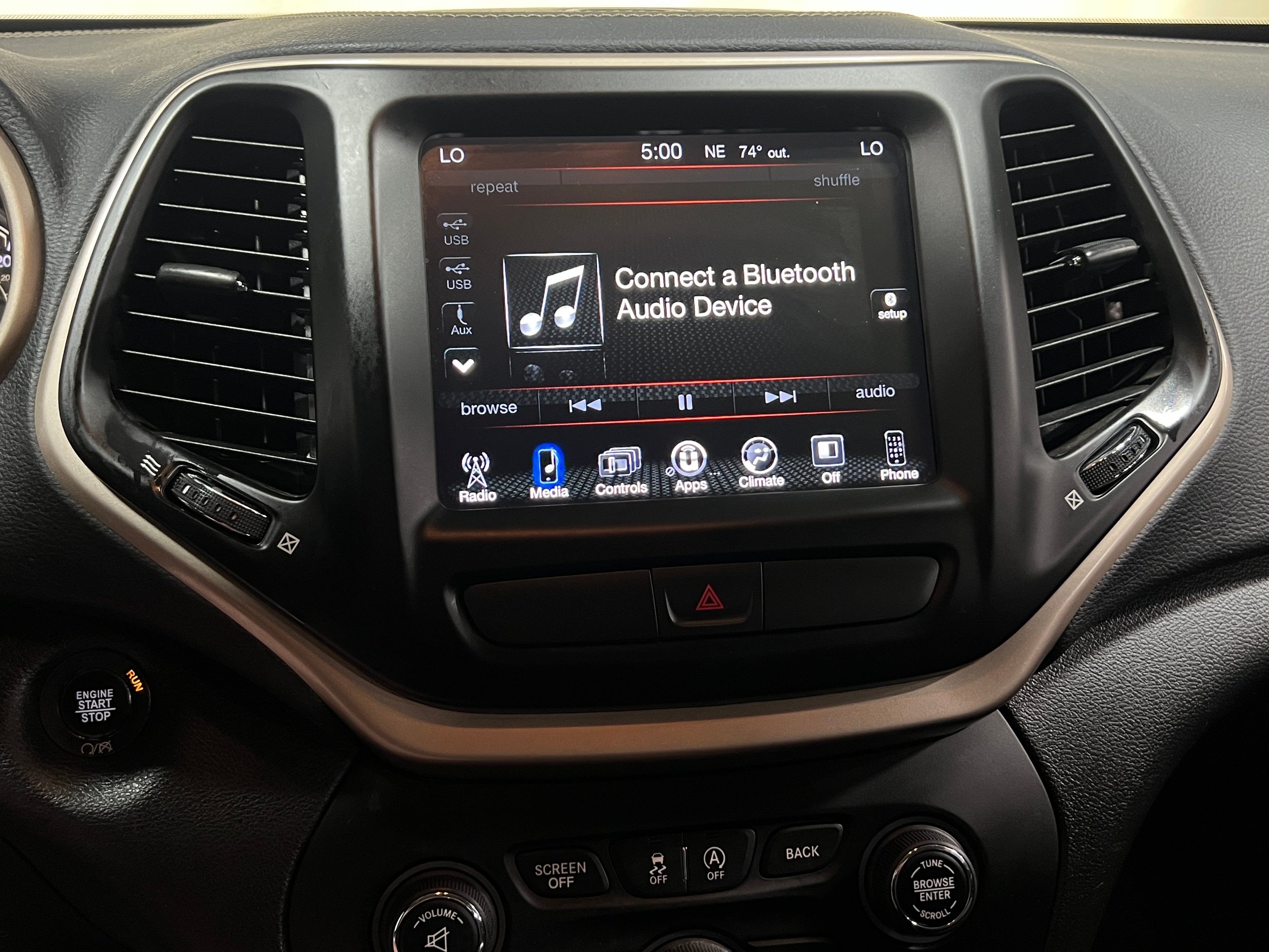 2016 Jeep Cherokee Latitude 4