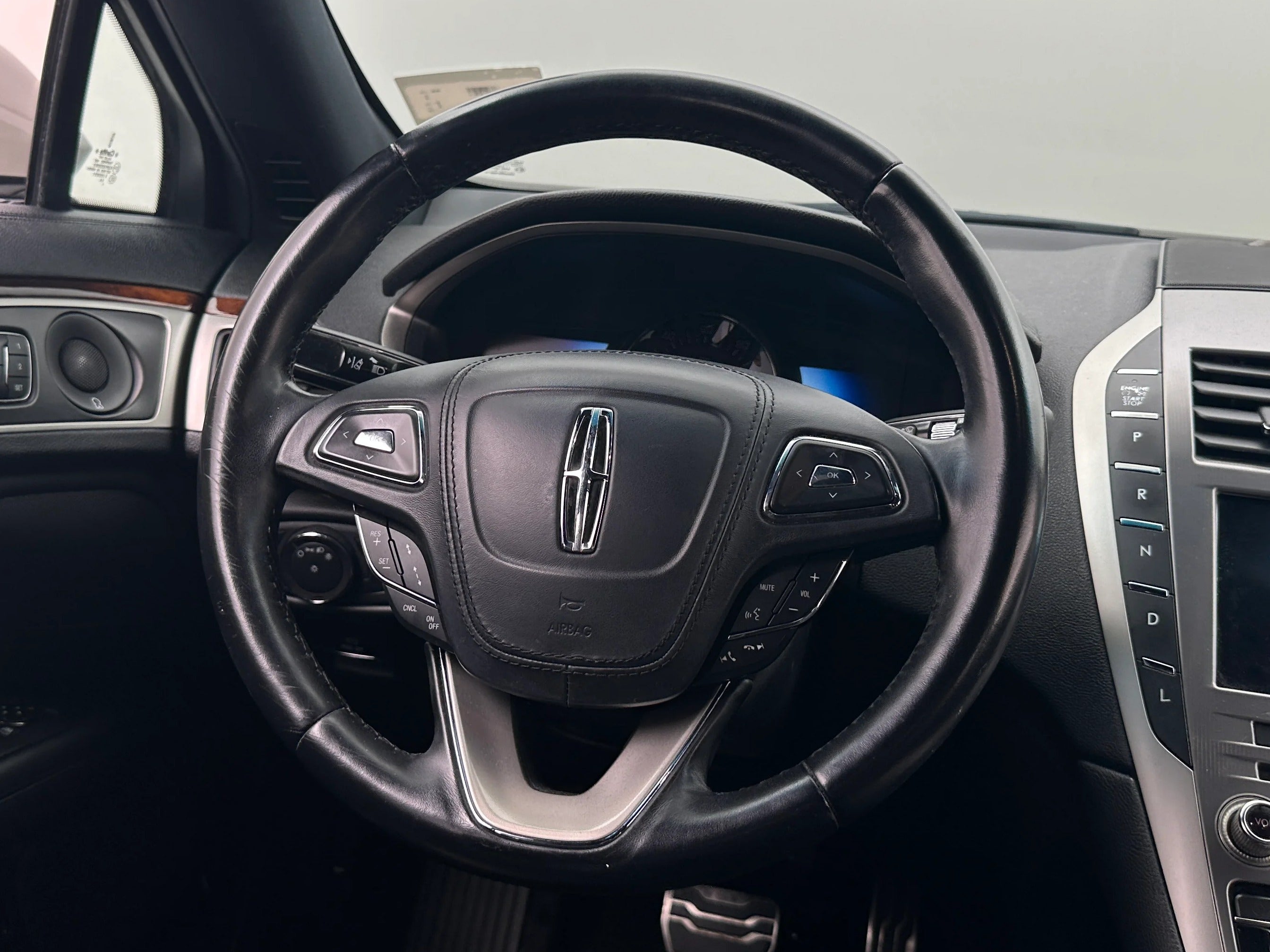 2019 Lincoln MKZ Reserve 4