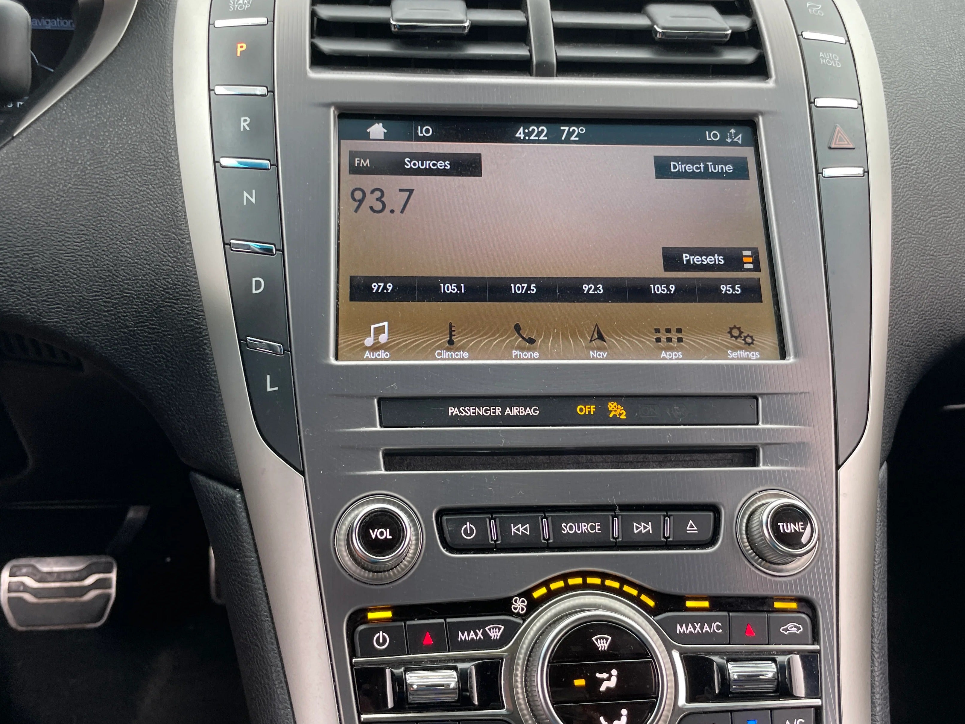 2019 Lincoln MKZ Reserve 3