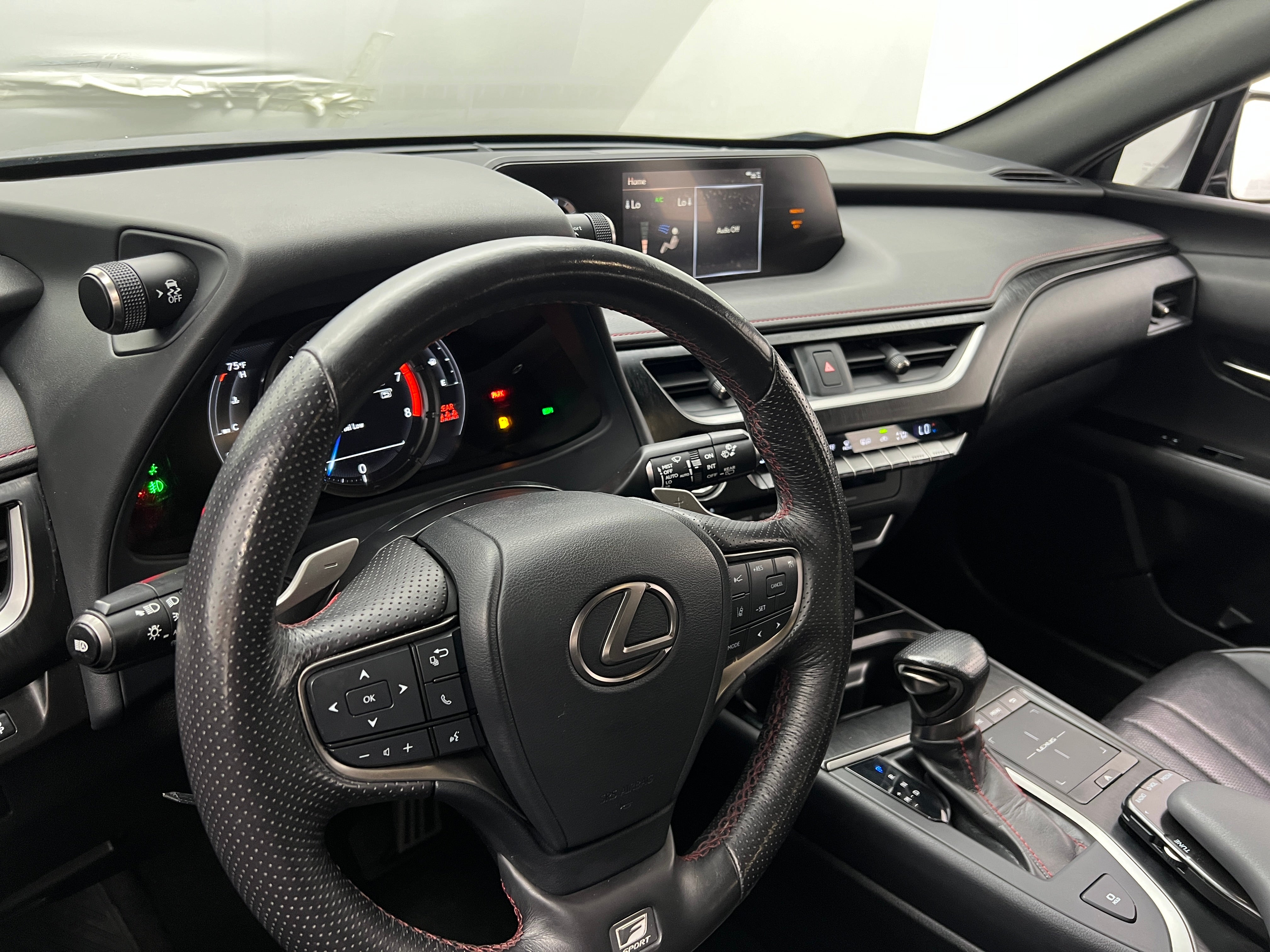2019 Lexus UX 200 4