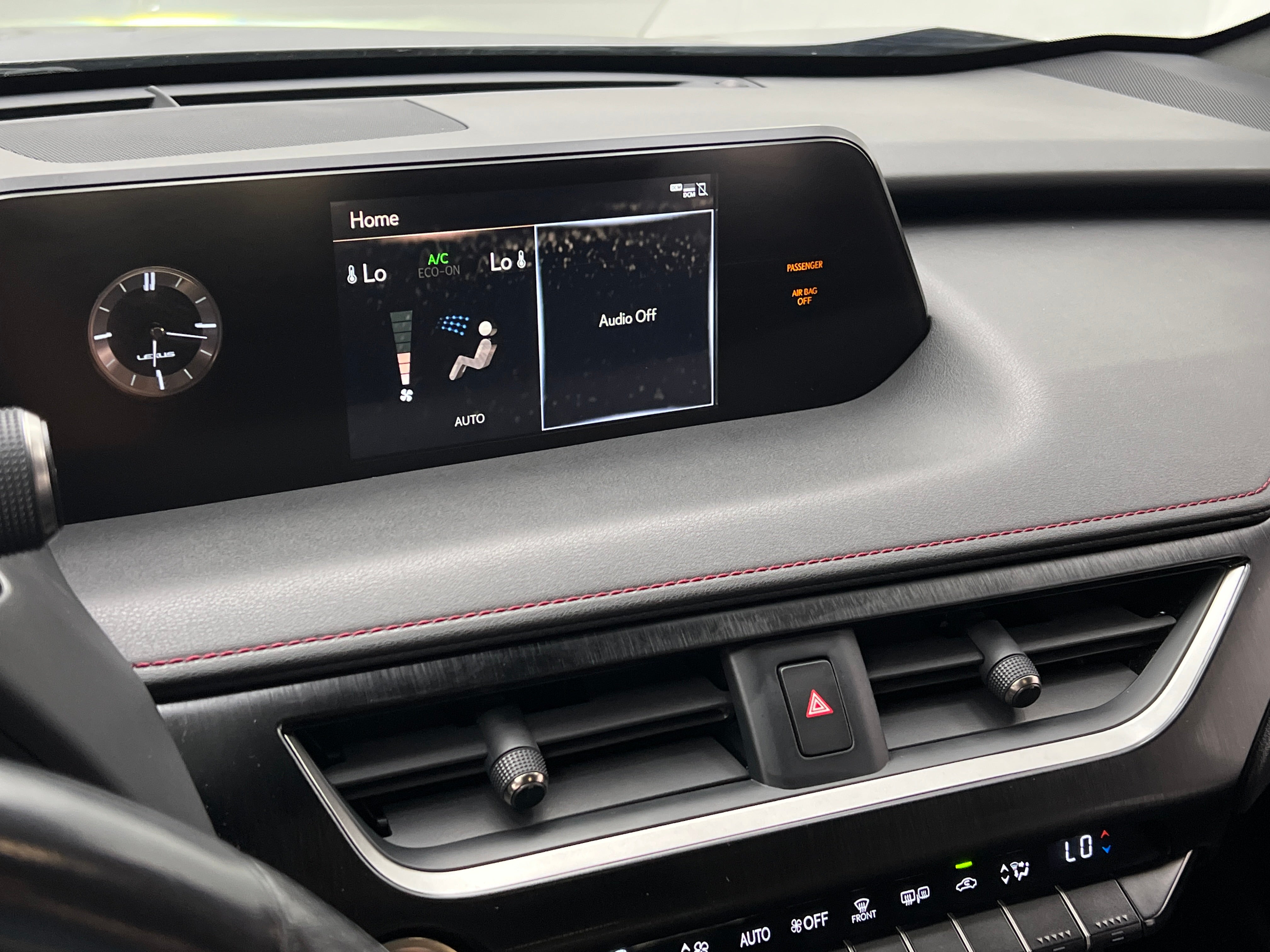 2019 Lexus UX 200 3