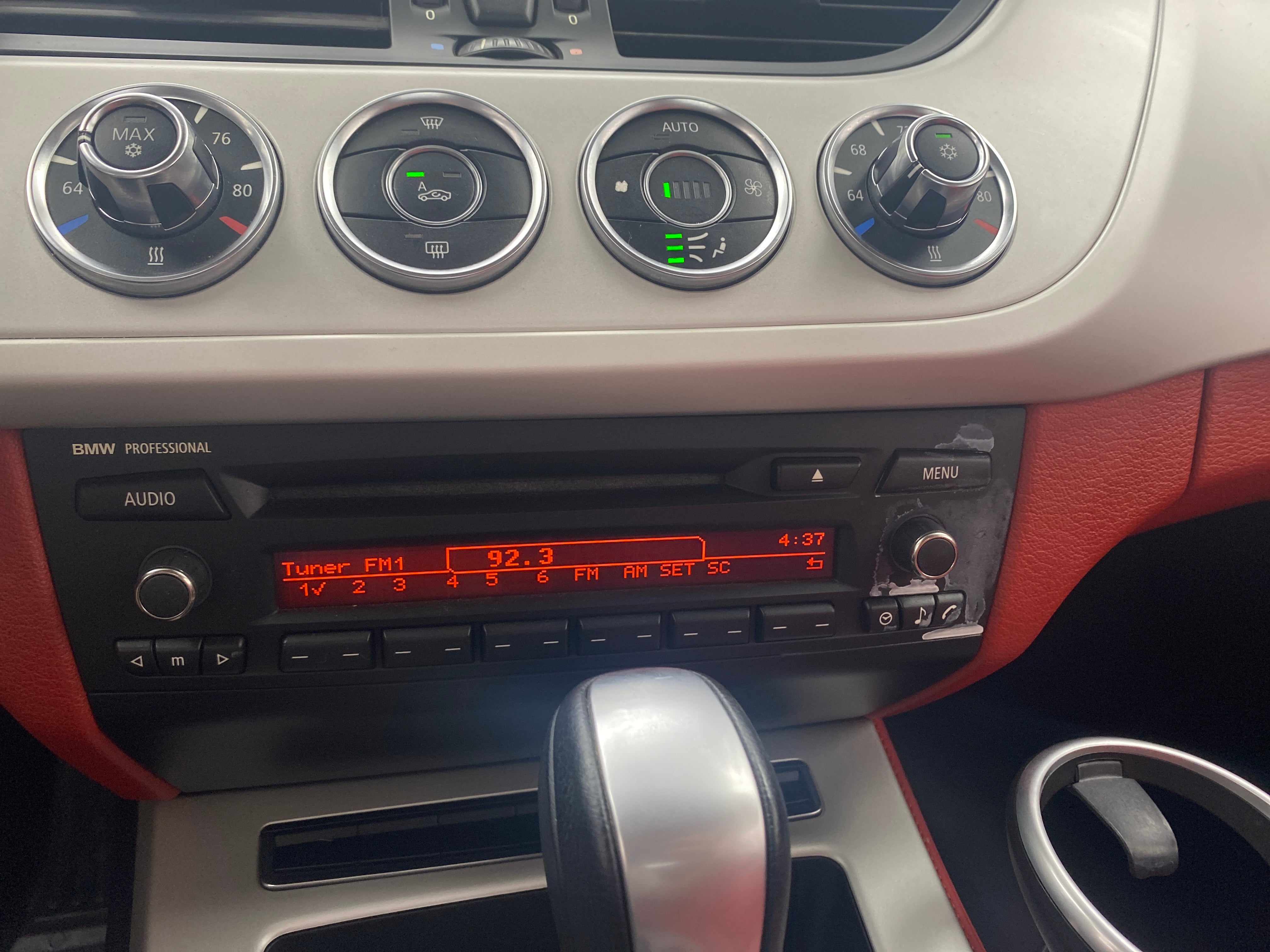 2011 BMW Z4 sDrive30i 3