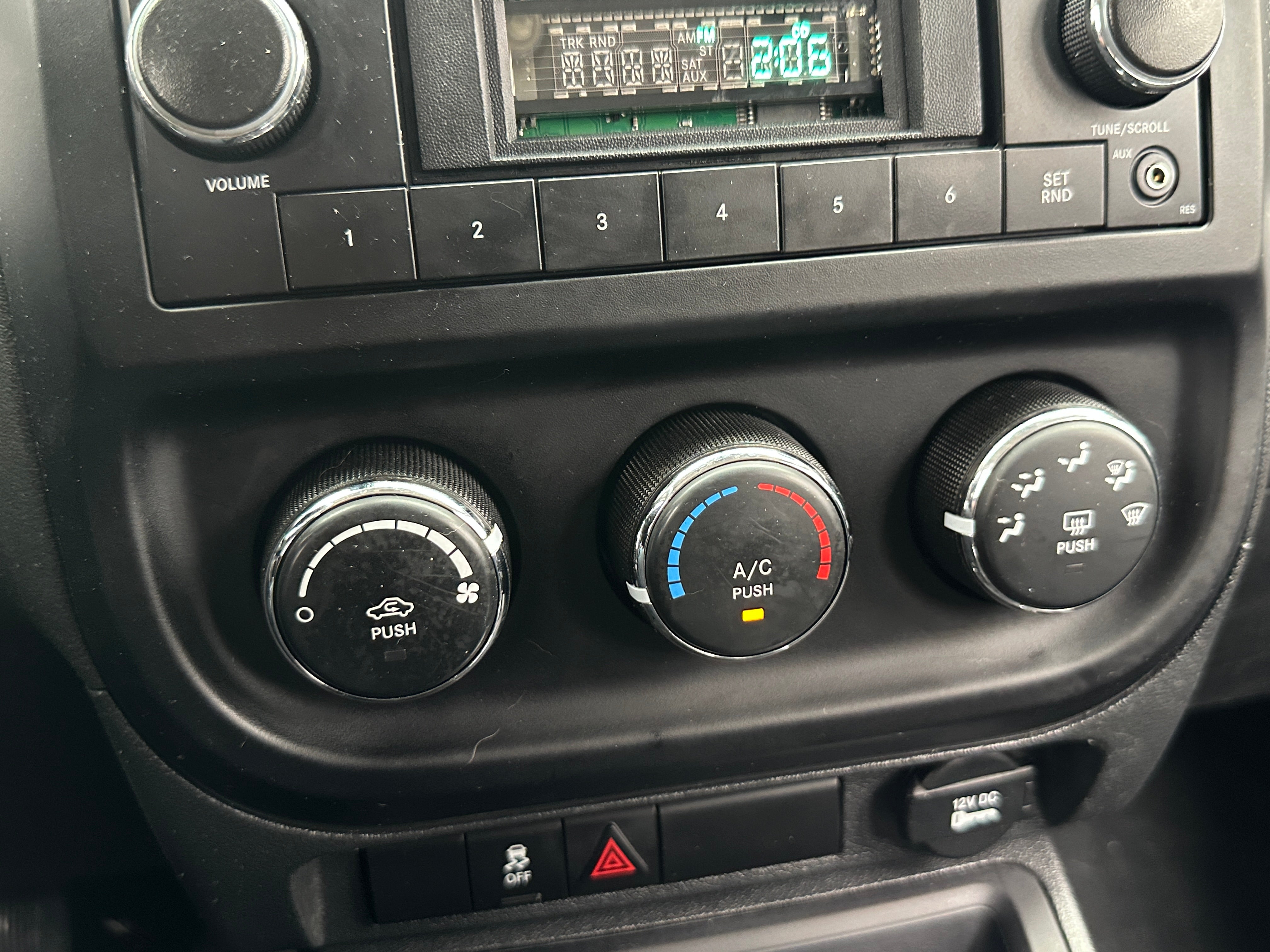 2014 Jeep Compass Sport 4
