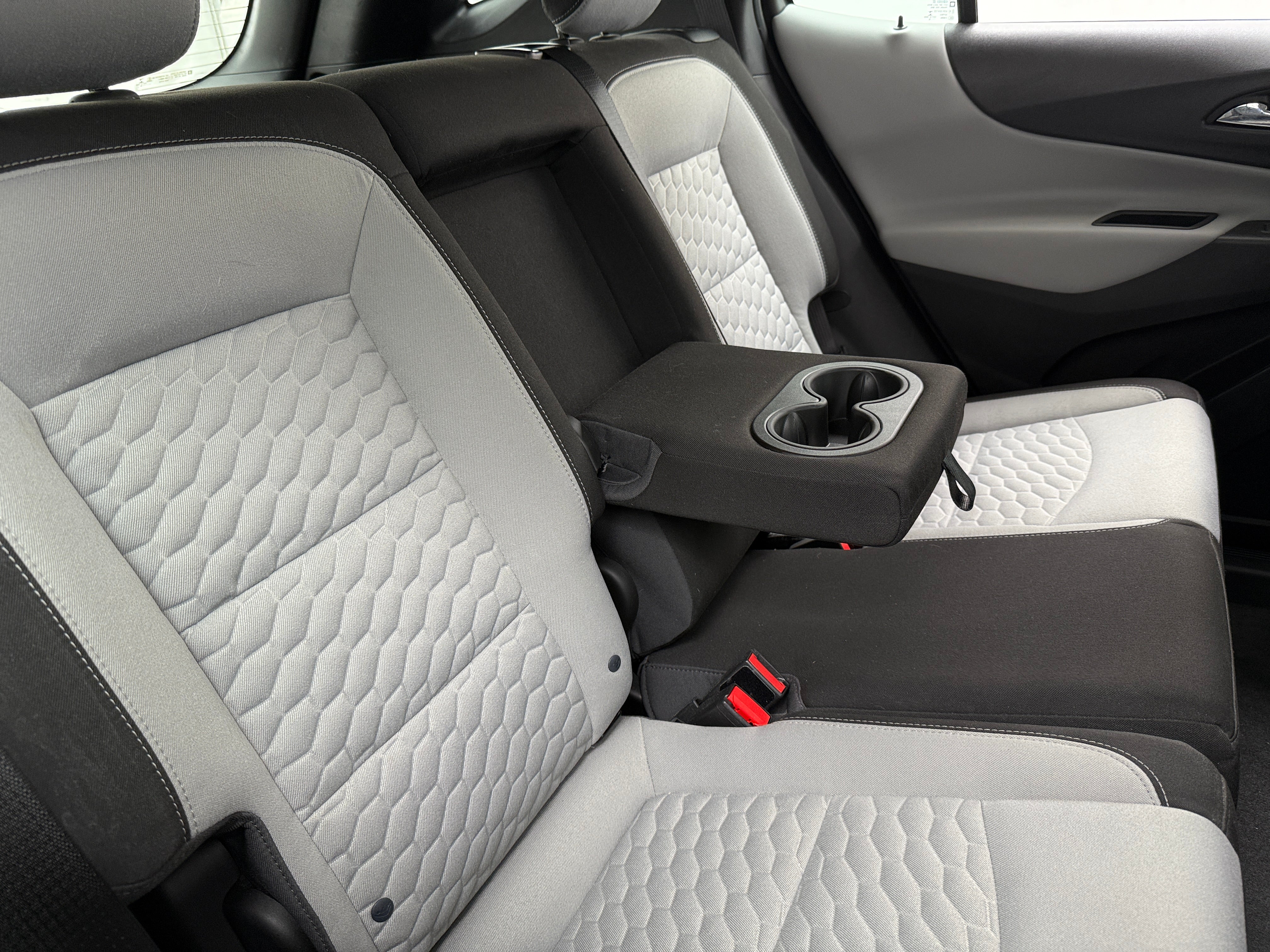 2018 Chevrolet Equinox LS 6