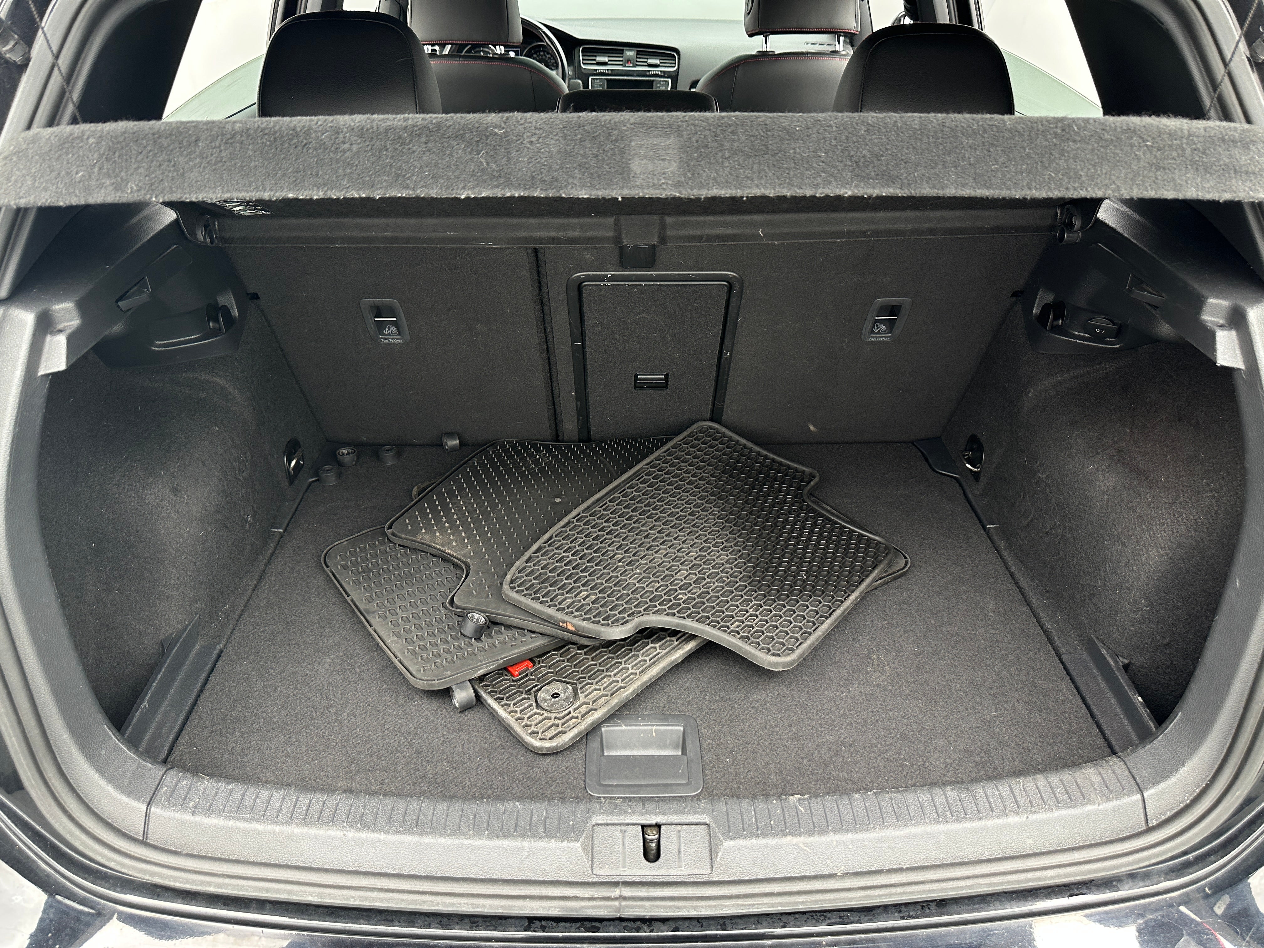 2016 Volkswagen Golf GTI SE 7