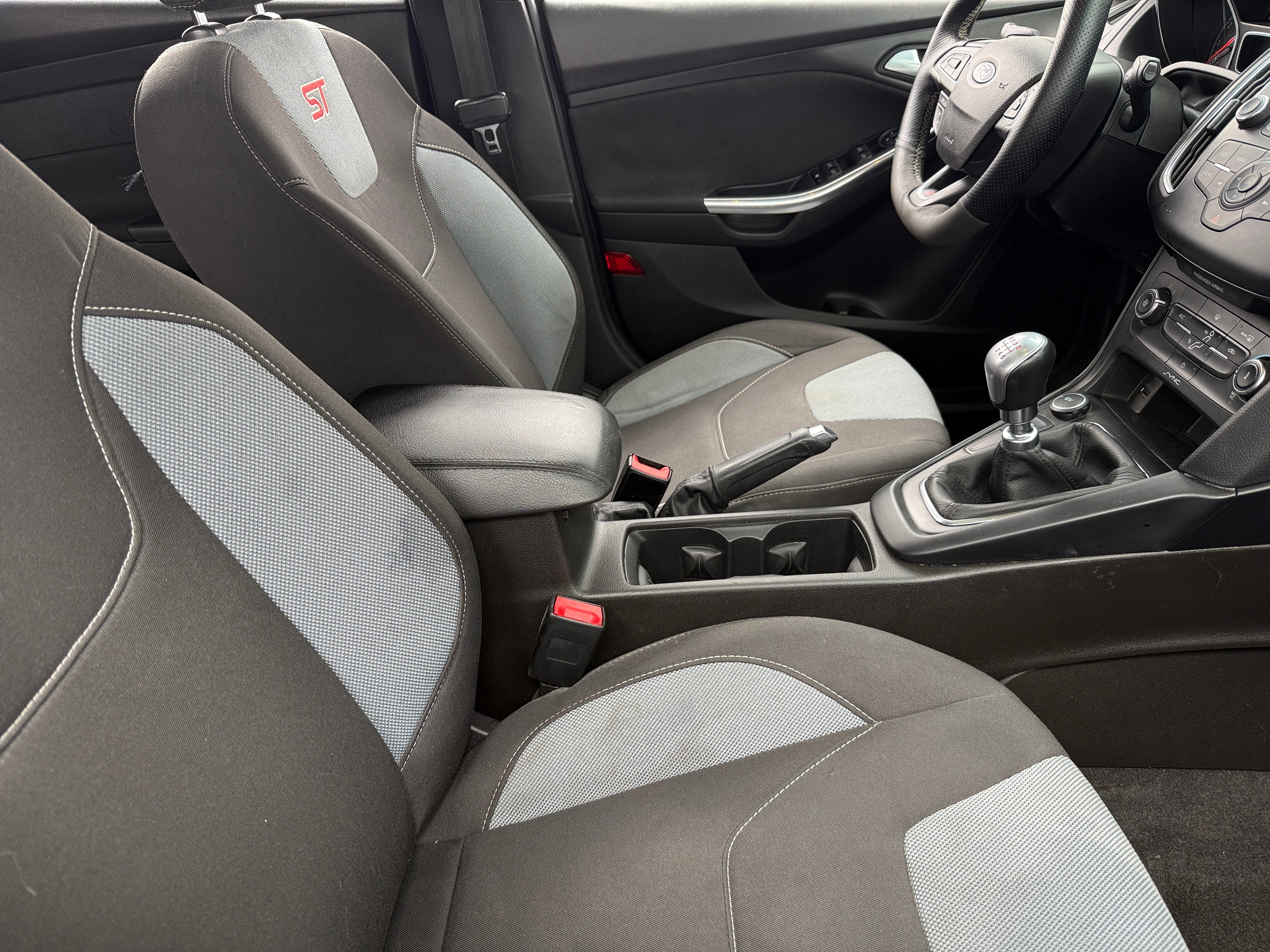 2016 Ford Focus ST 2