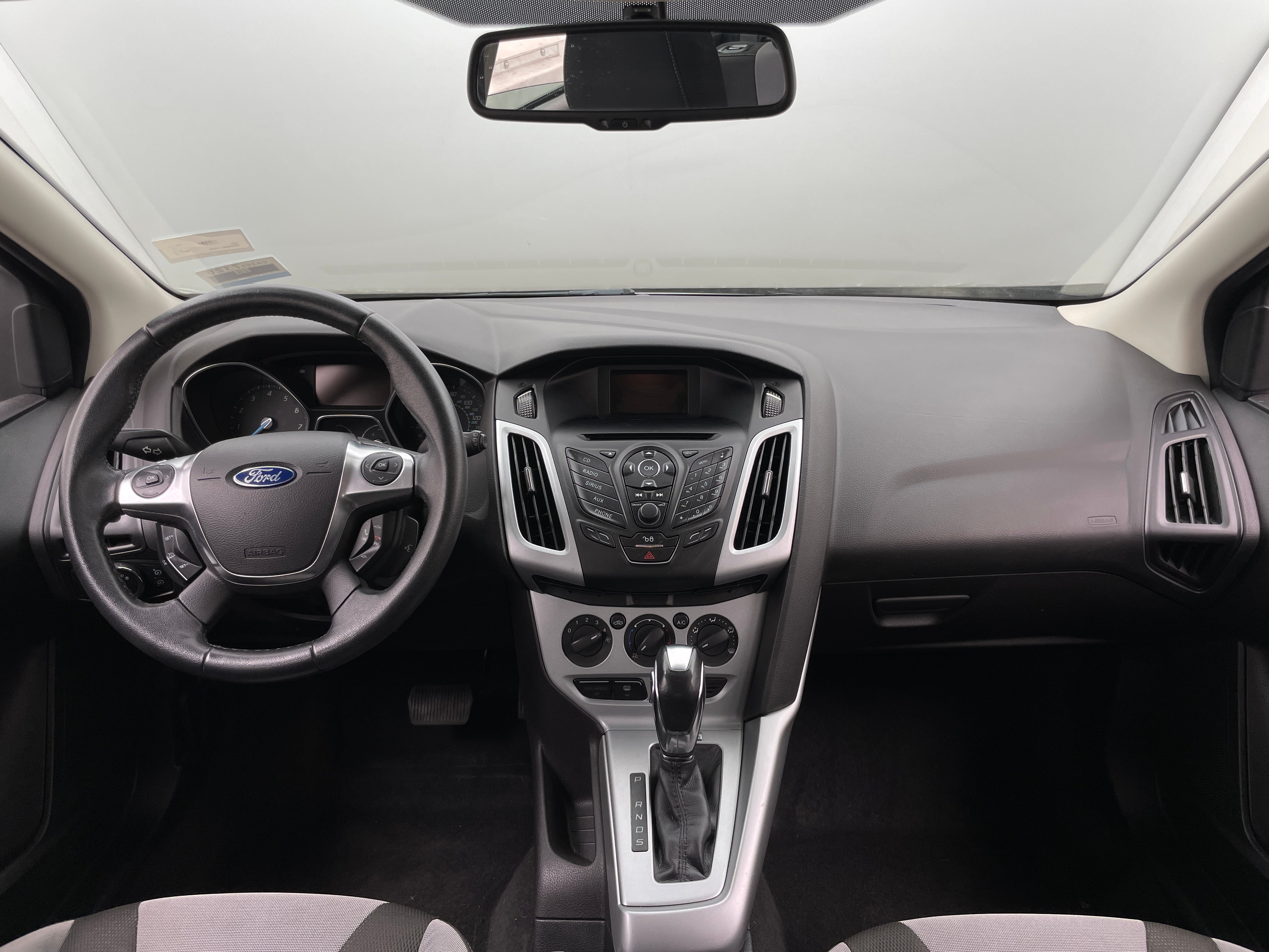 2012 Ford Focus SE 3