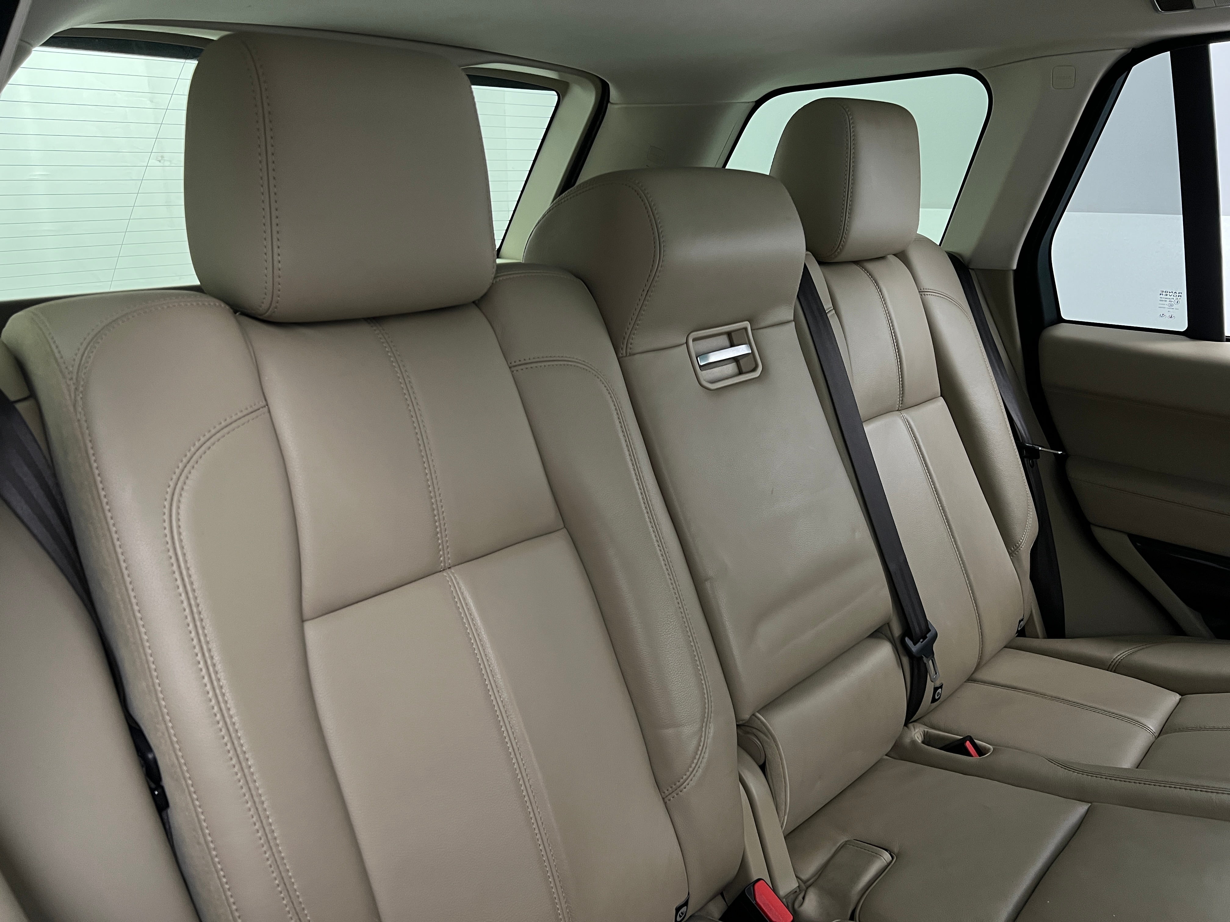 2016 Land Rover Range Rover SE 5