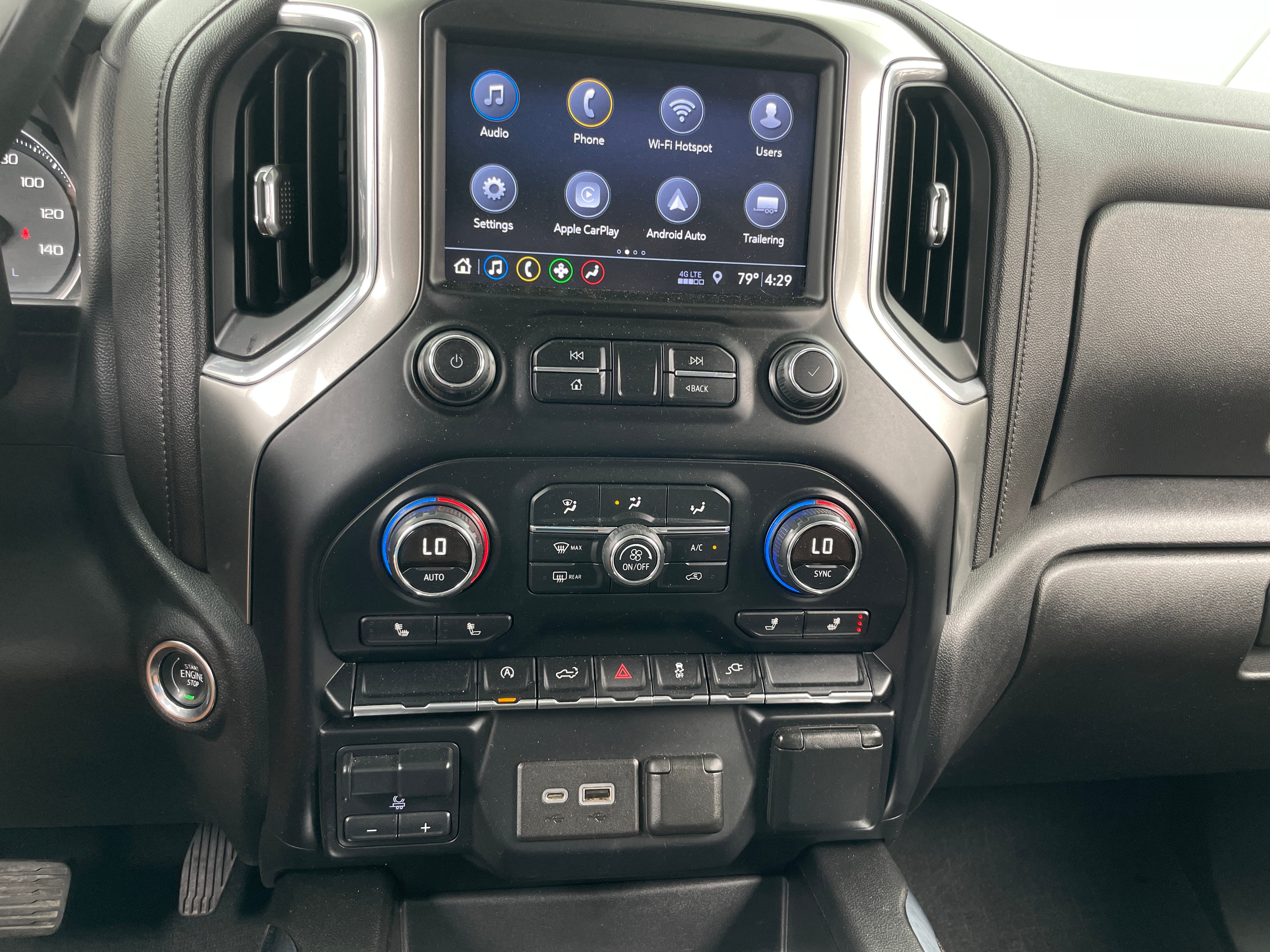 2019 Chevrolet Silverado 1500 RST 4