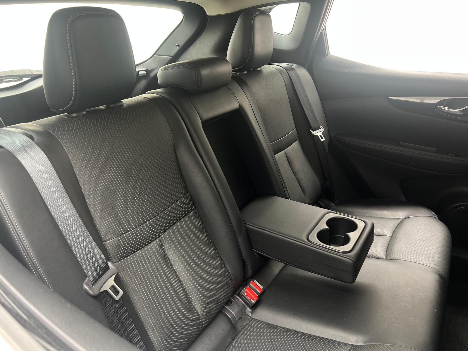 Thumbnail: 2019 Nissan Rogue Sport - 5