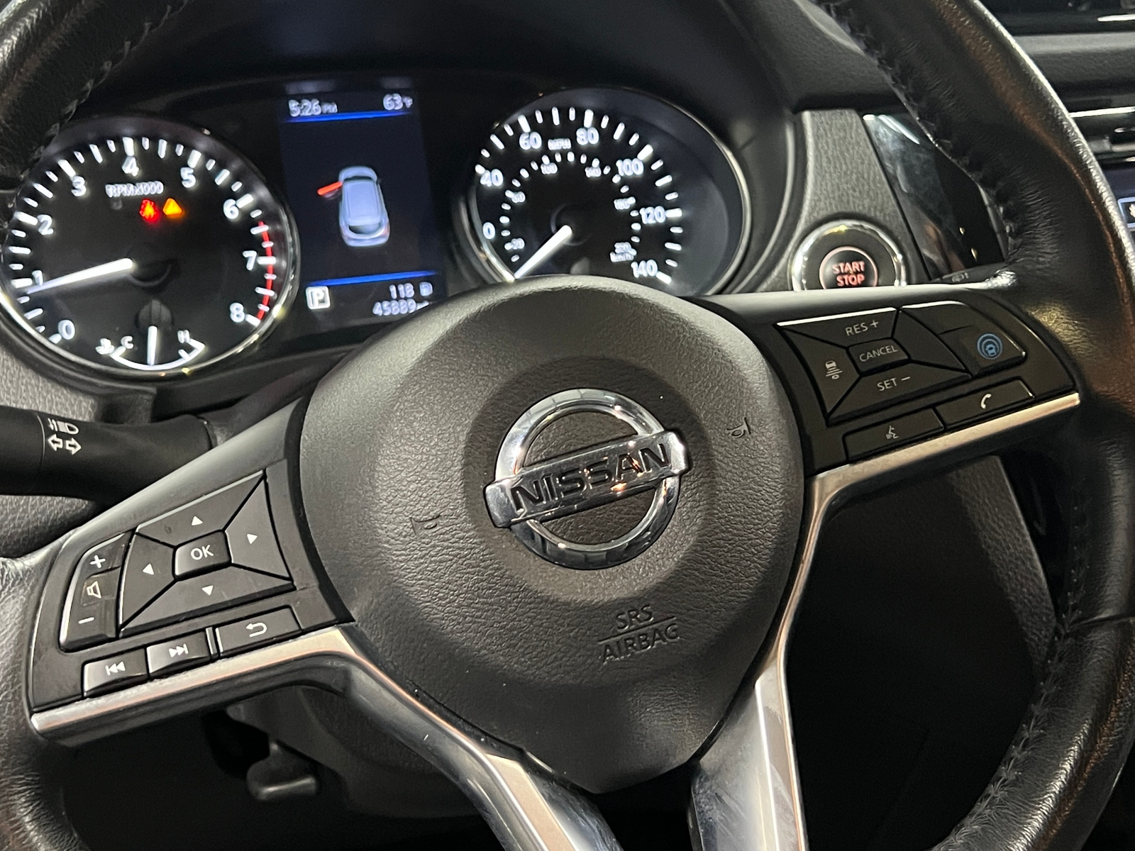 Thumbnail: 2019 Nissan Rogue Sport - 4