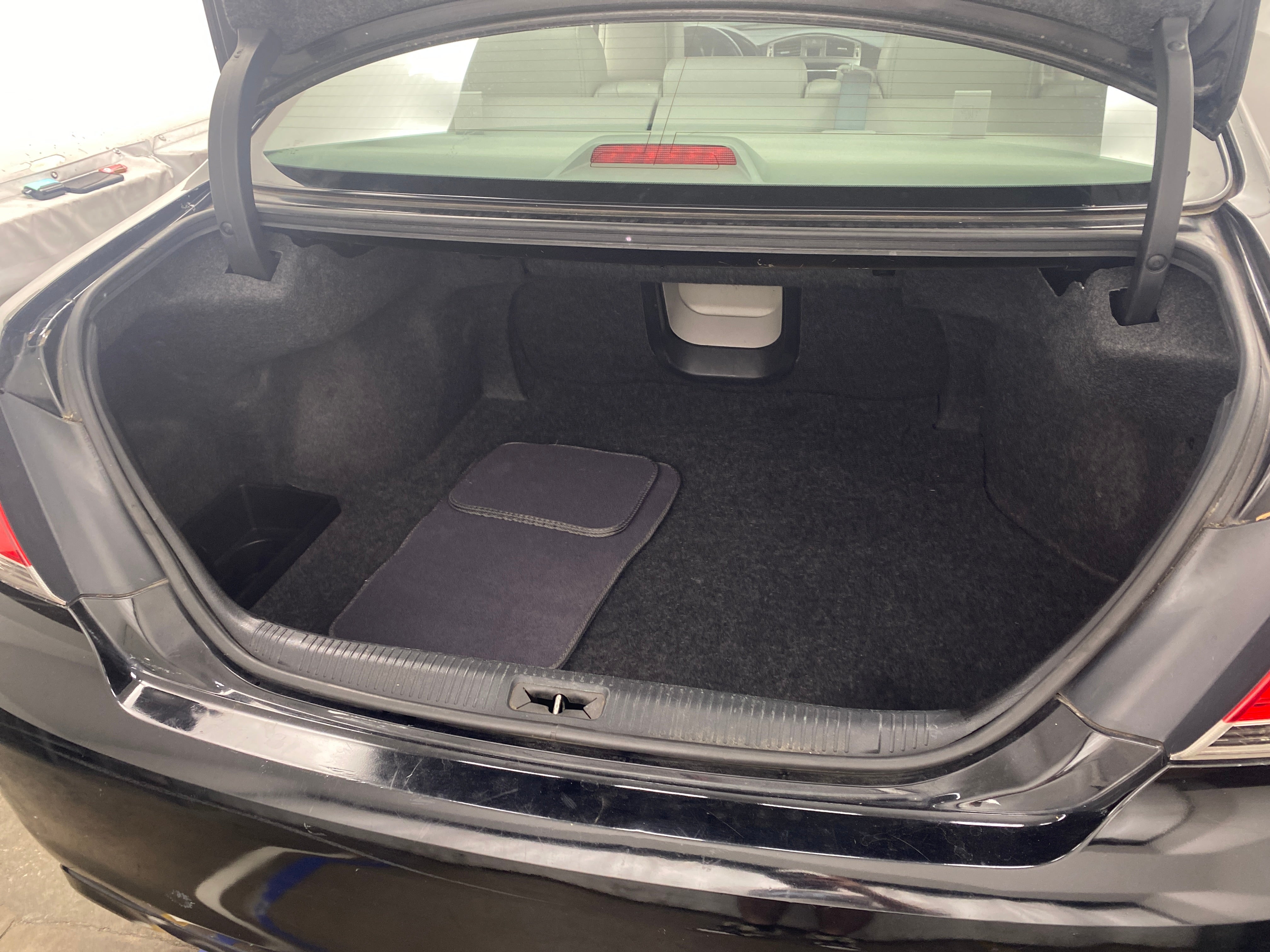 2012 Toyota Avalon Base 6