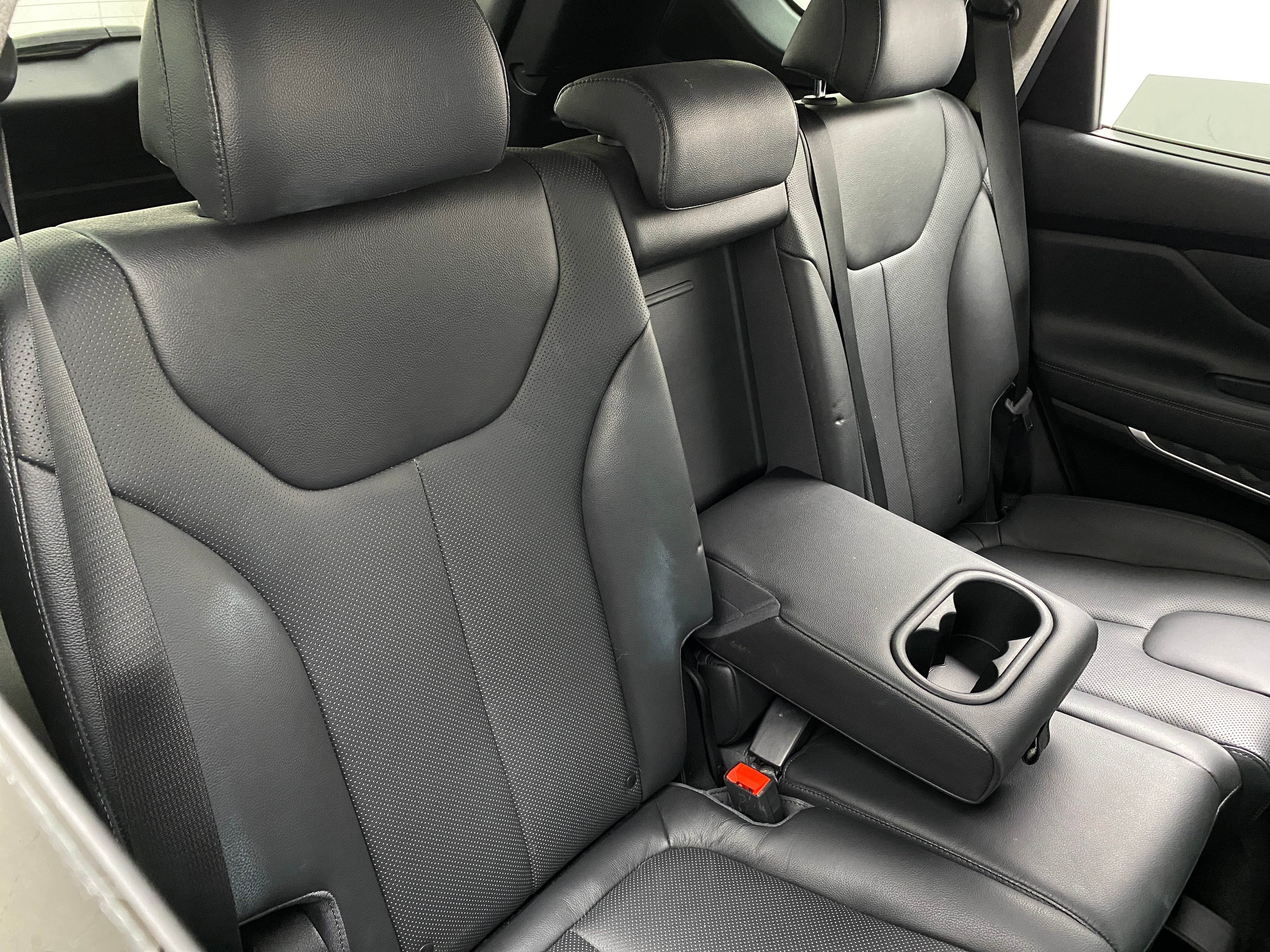 2020 Hyundai Santa Fe Limited 5