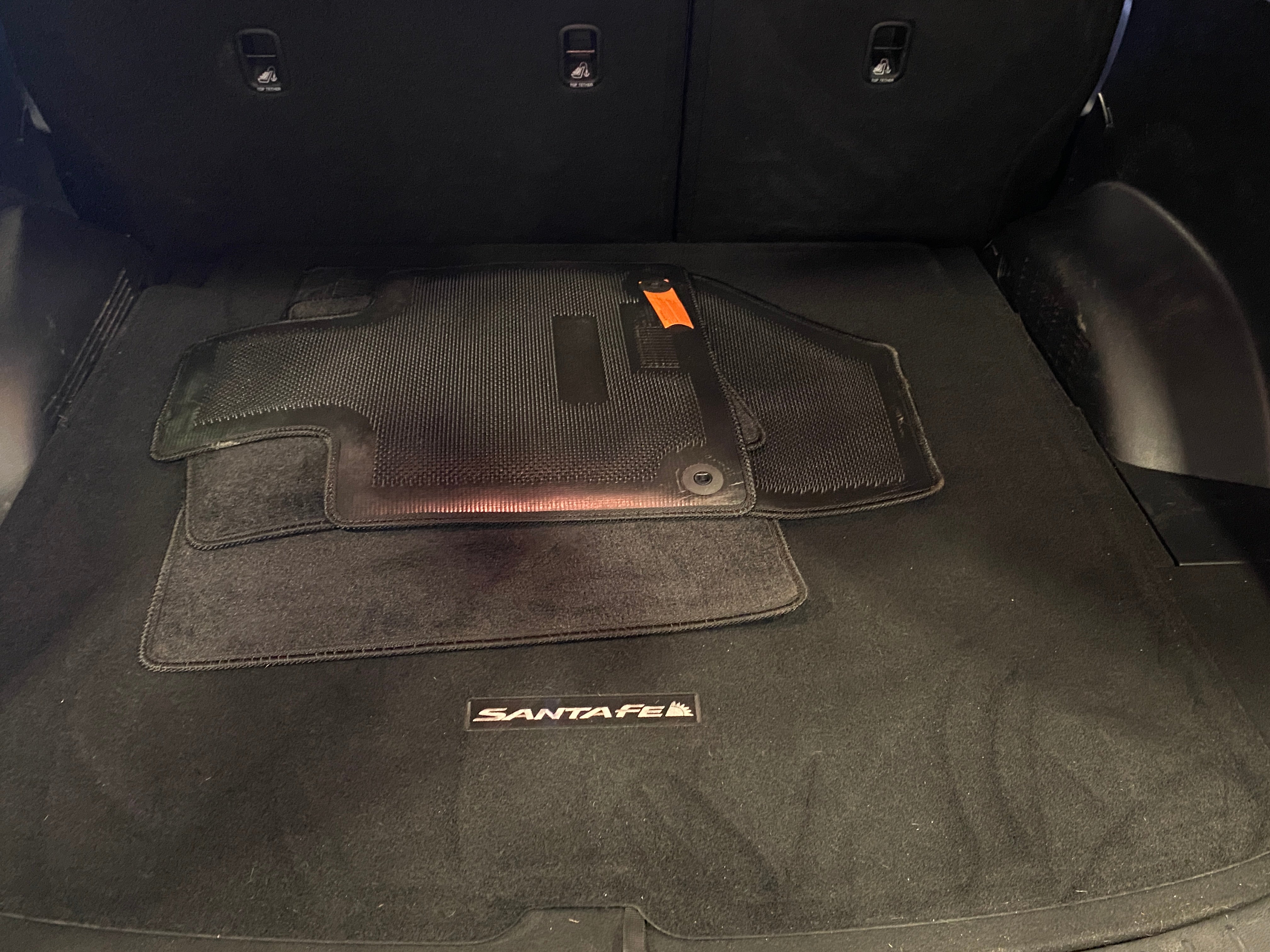 2020 Hyundai Santa Fe Limited 6