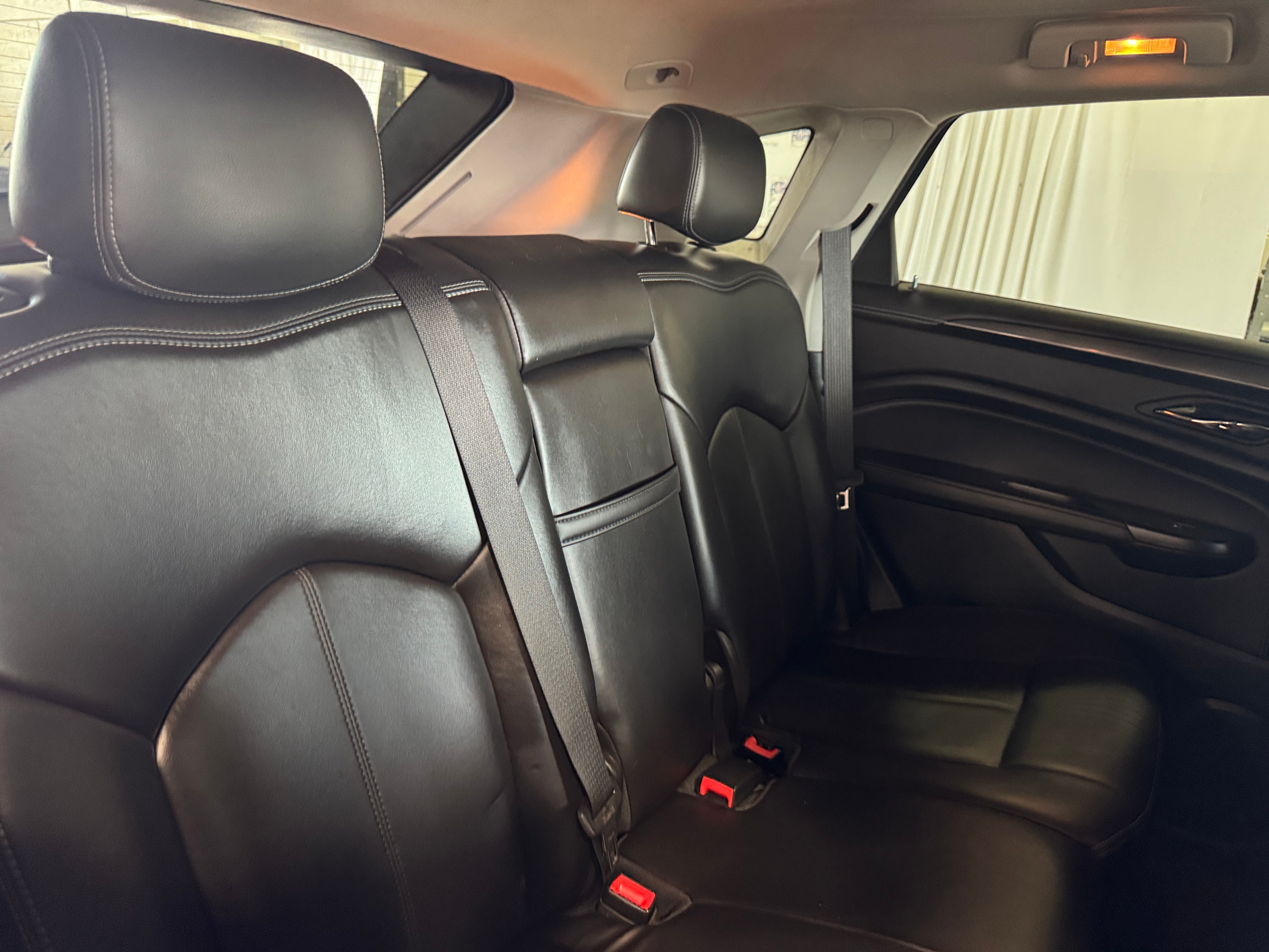 2014 Cadillac SRX Base 5
