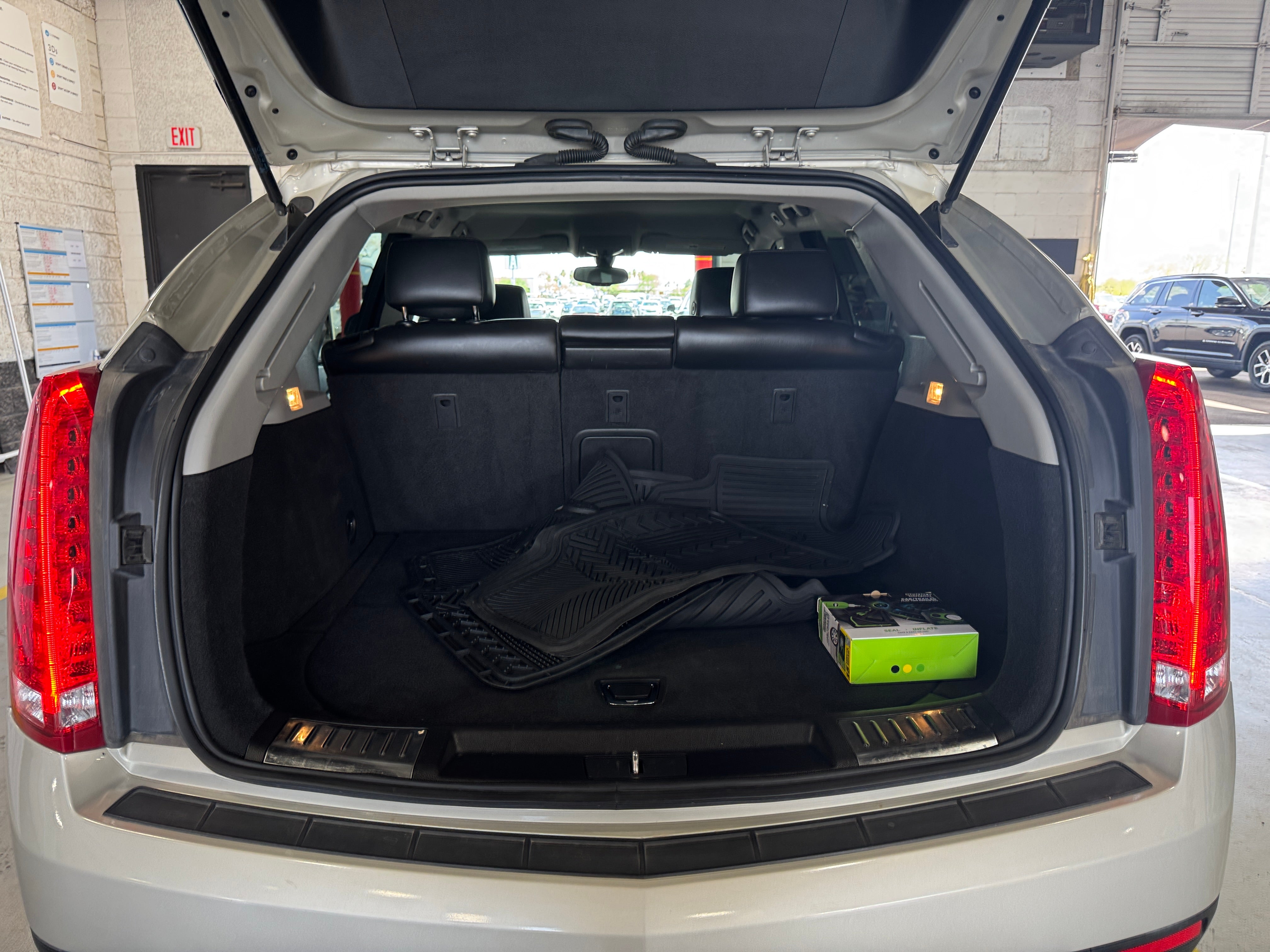 2014 Cadillac SRX Base 6