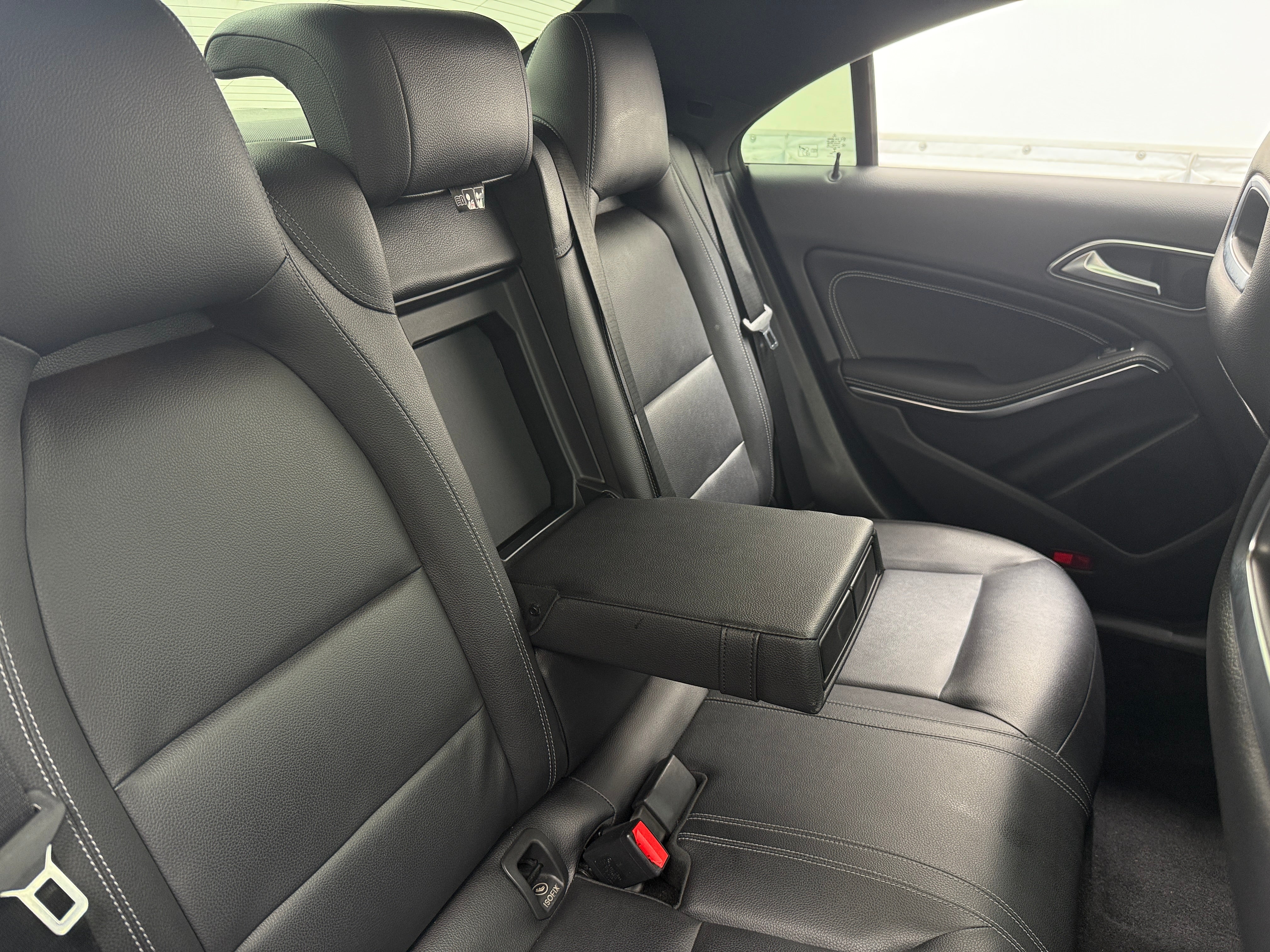 2019 Mercedes-Benz CLA 250 5