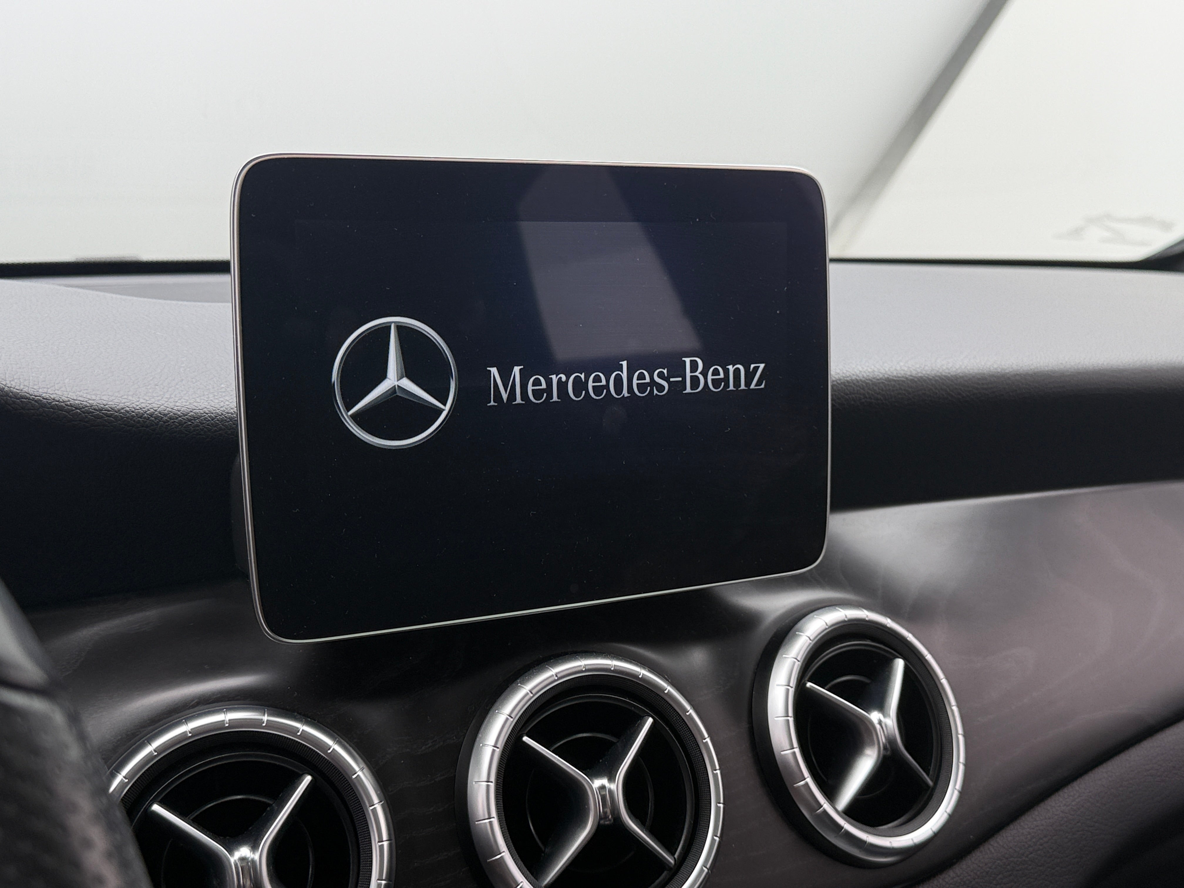 2019 Mercedes-Benz CLA 250 3