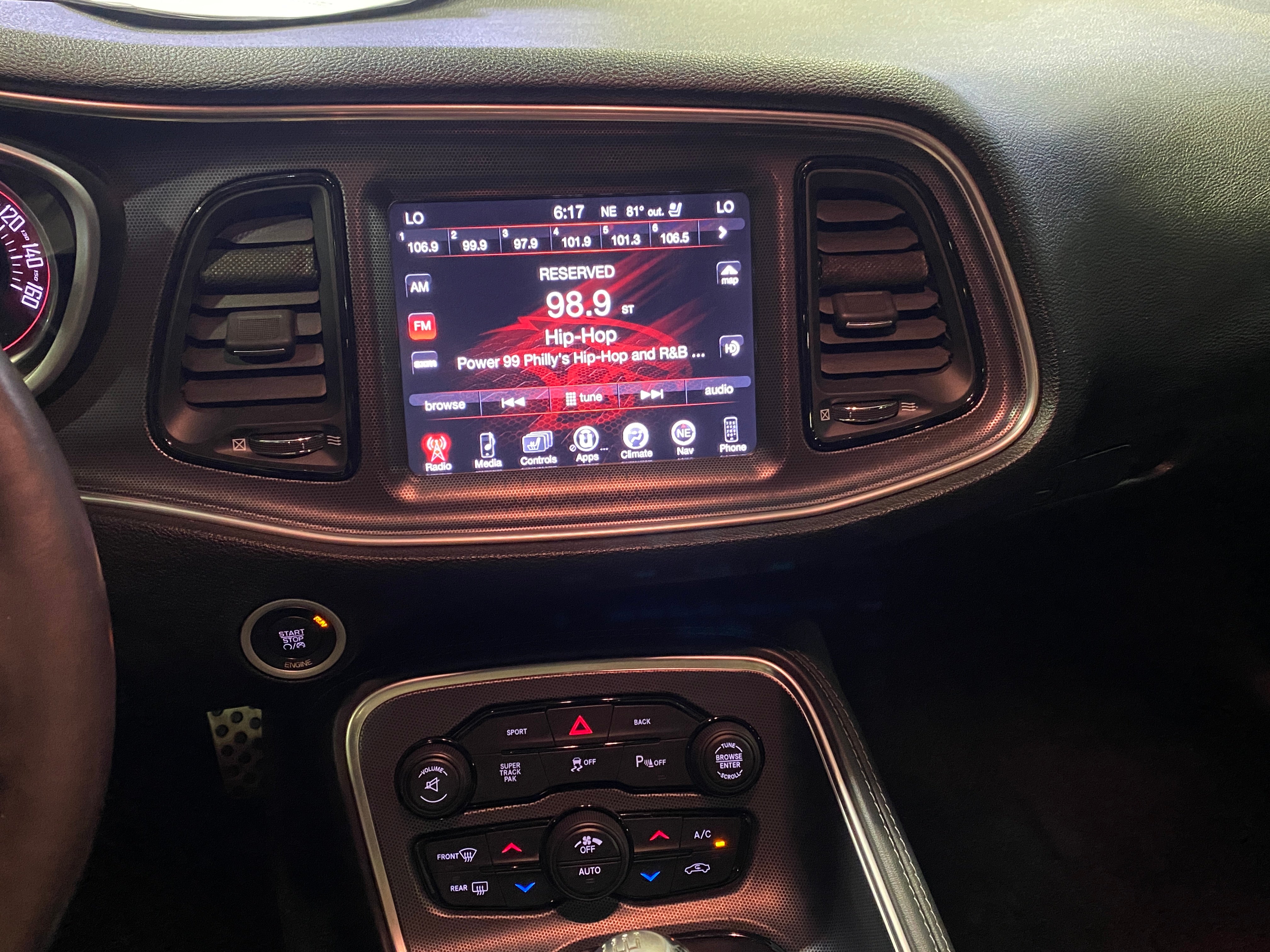 2015 Dodge Challenger R/T 3