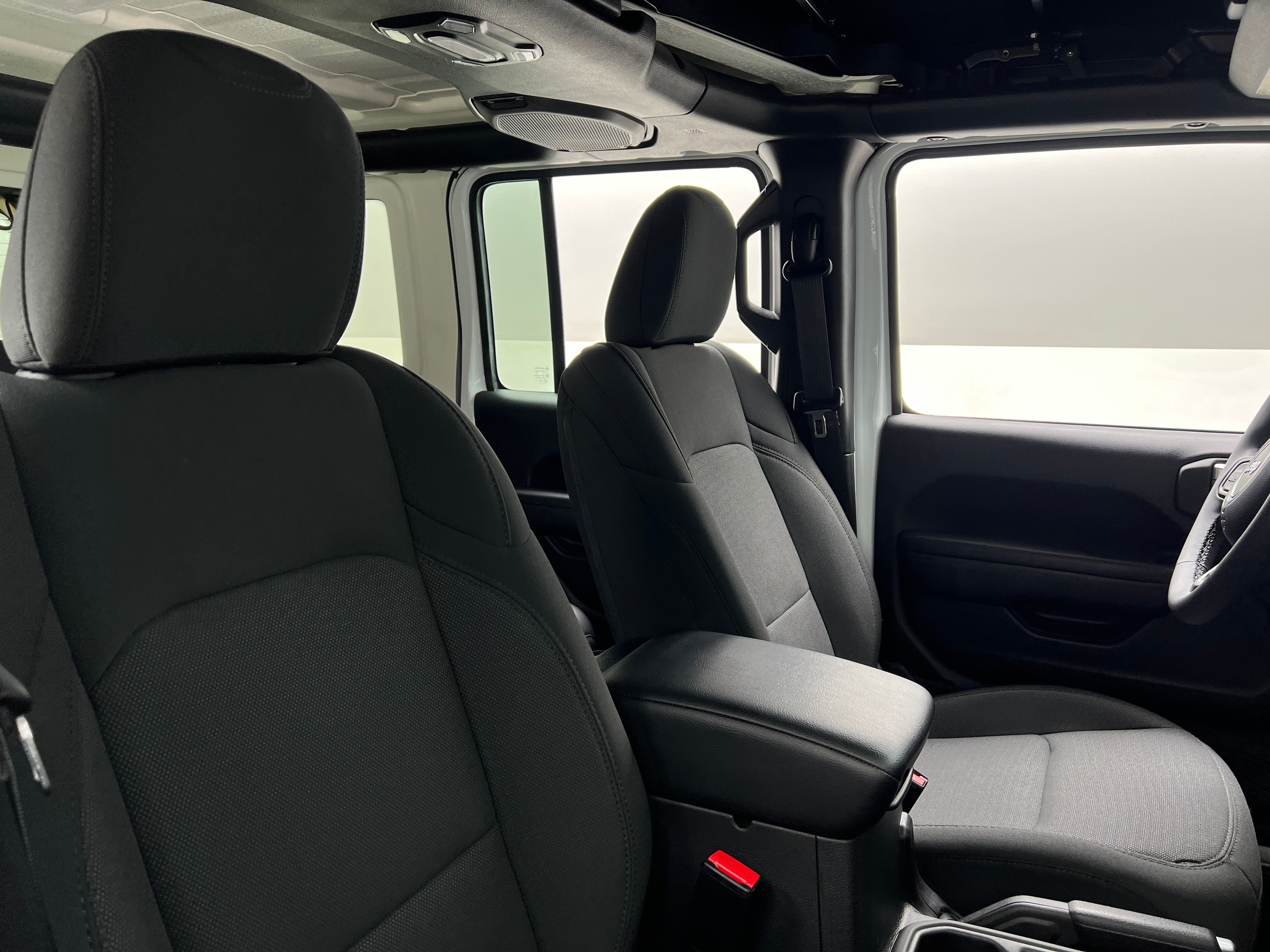 2023 Jeep Wrangler Unlimited High Tide 2