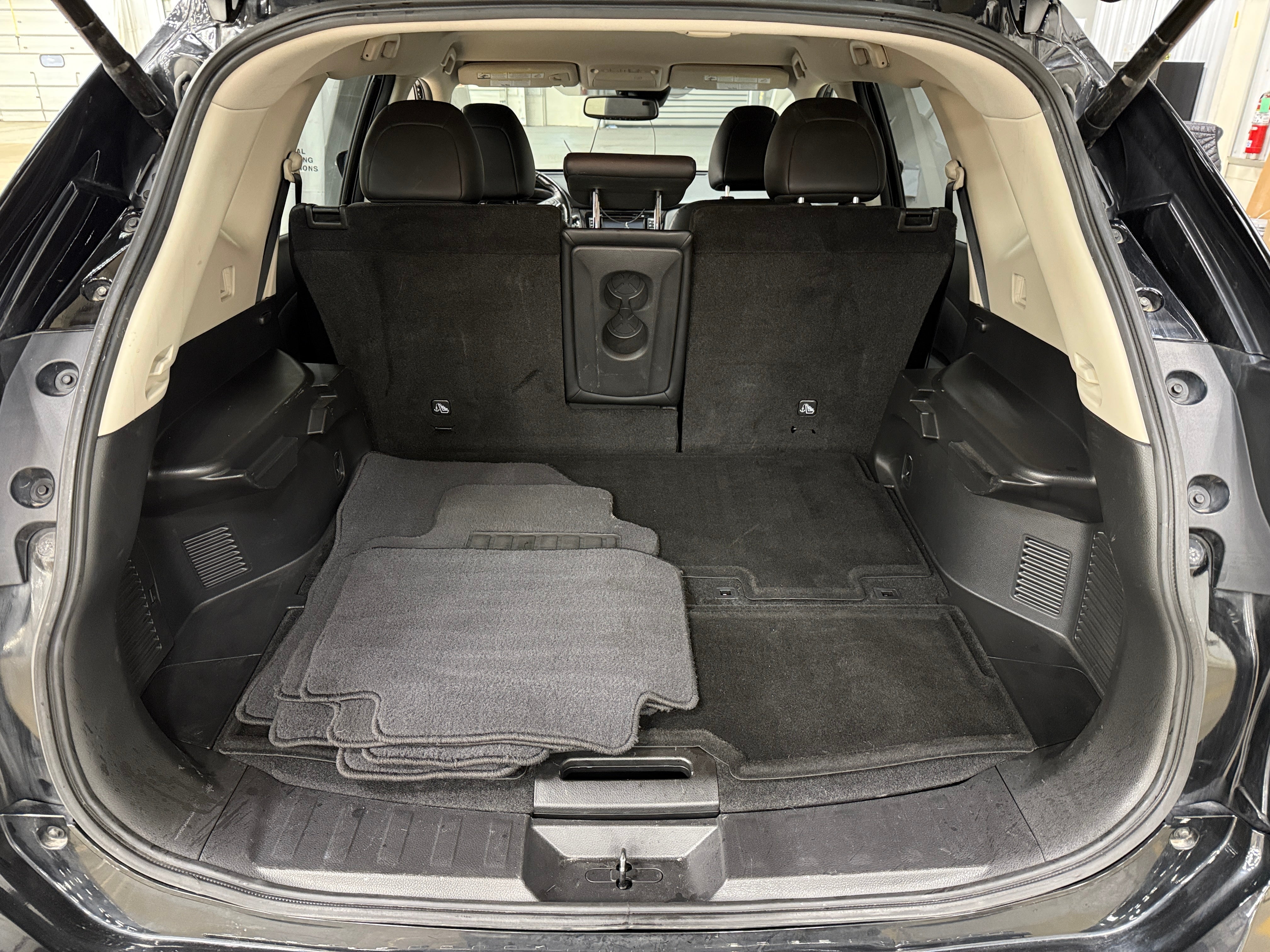 2017 Nissan Rogue SL 6