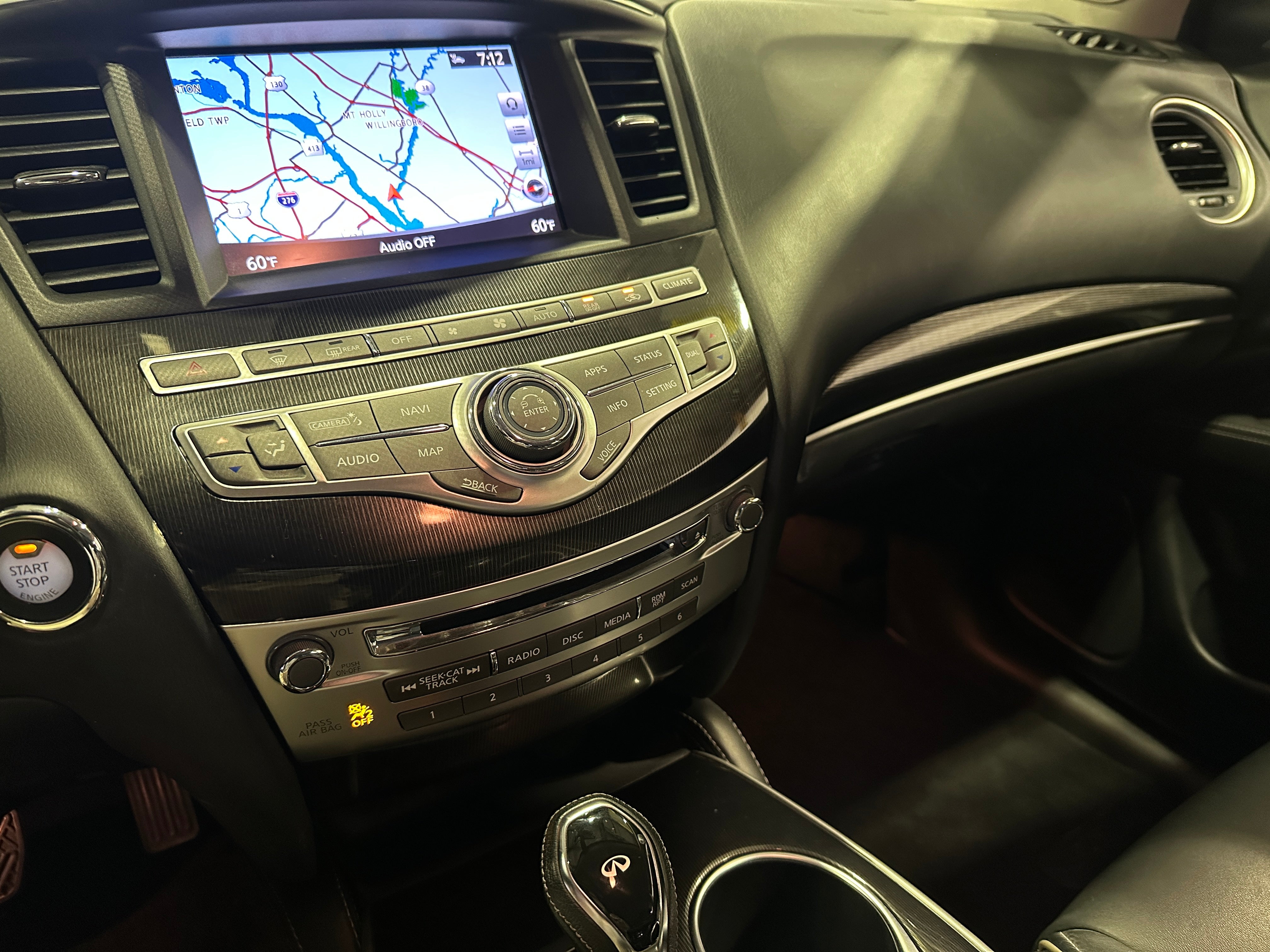 2019 INFINITI QX60 Luxe 3