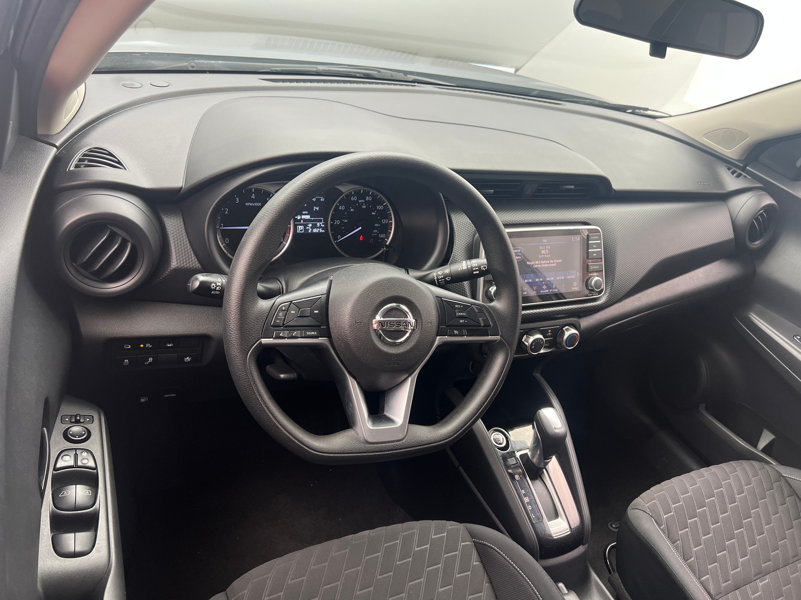 Thumbnail: 2021 Nissan Kicks - 3