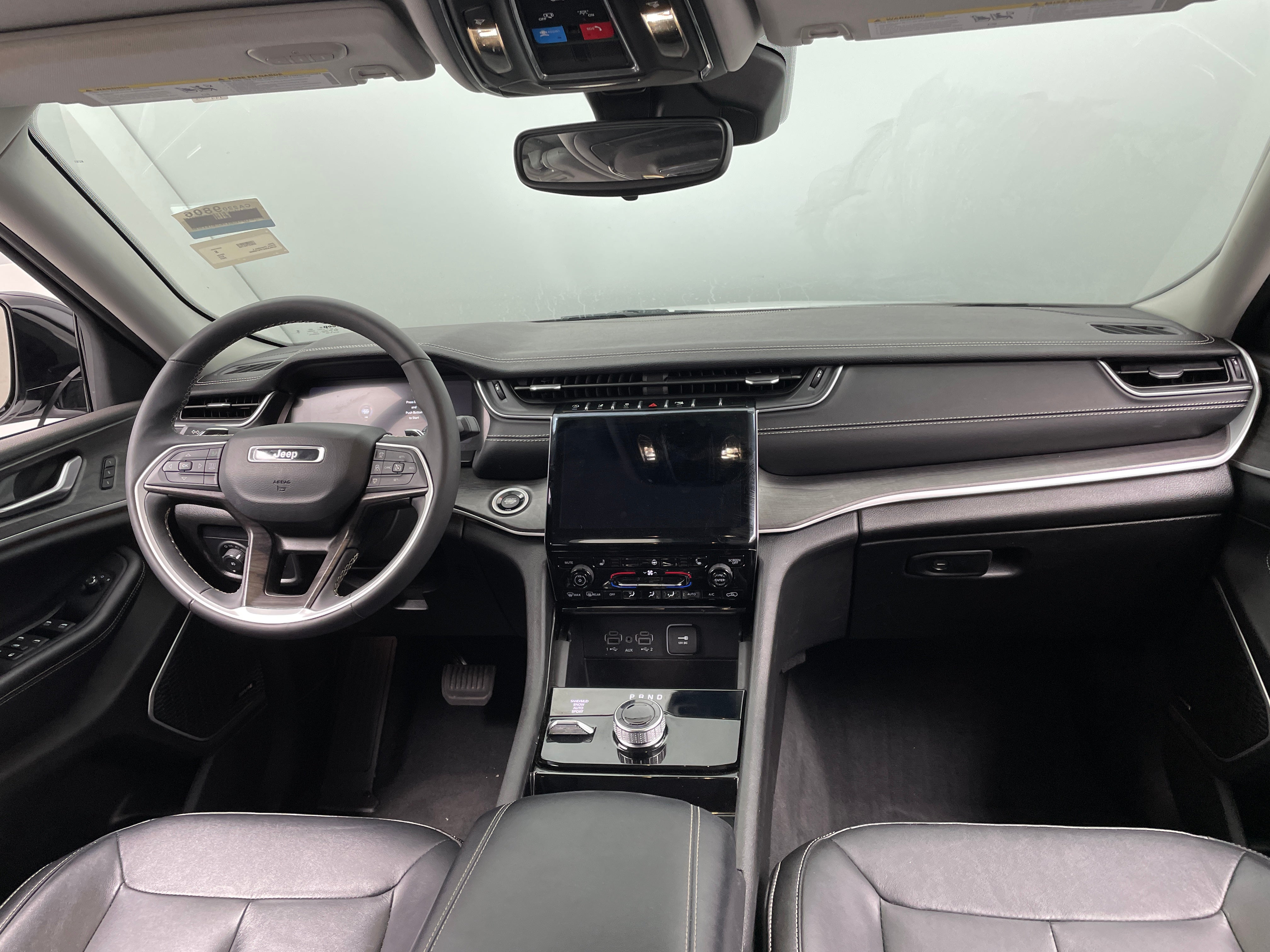 2023 Jeep Grand Cherokee L Limited Edition 2