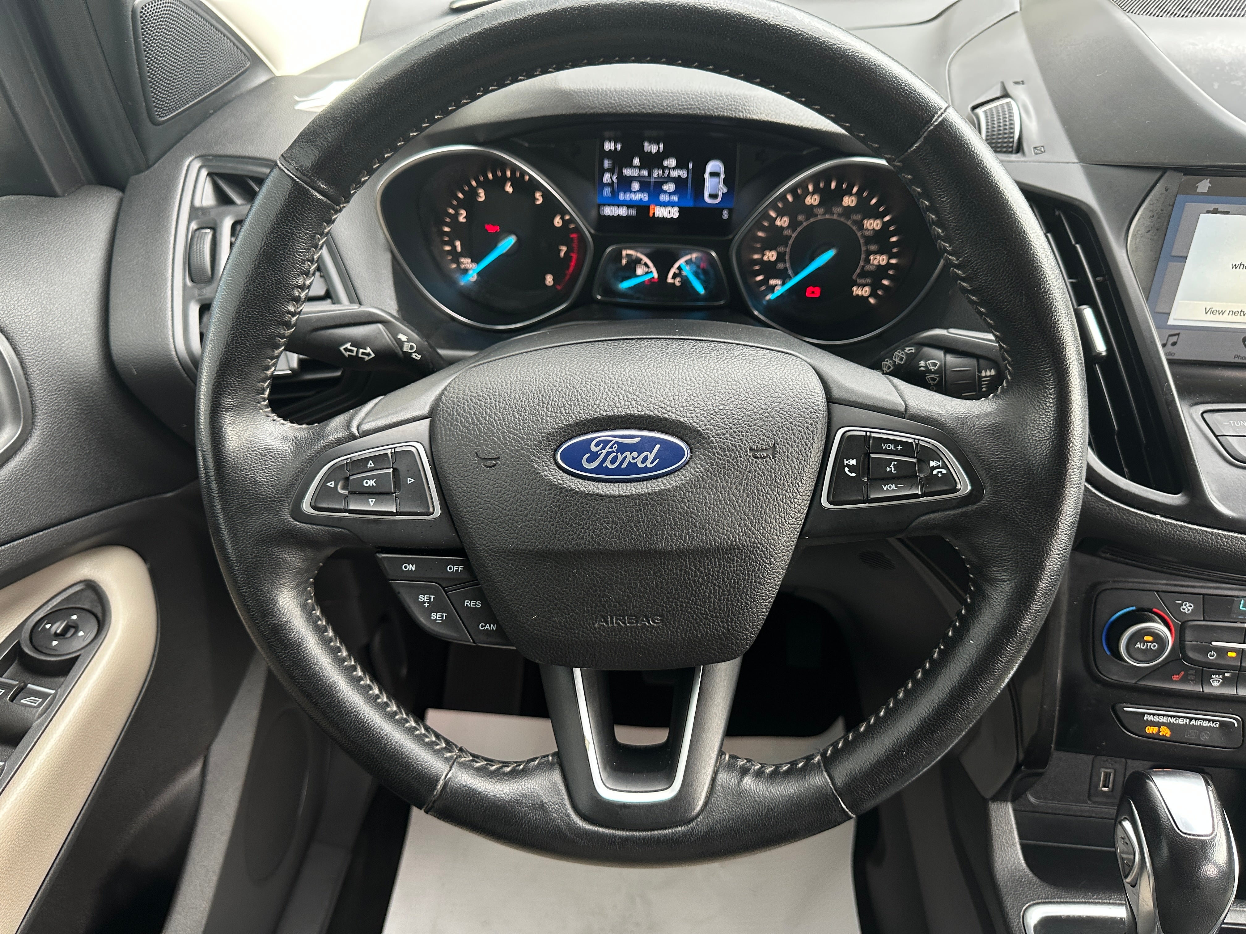 2019 Ford Escape SEL 4