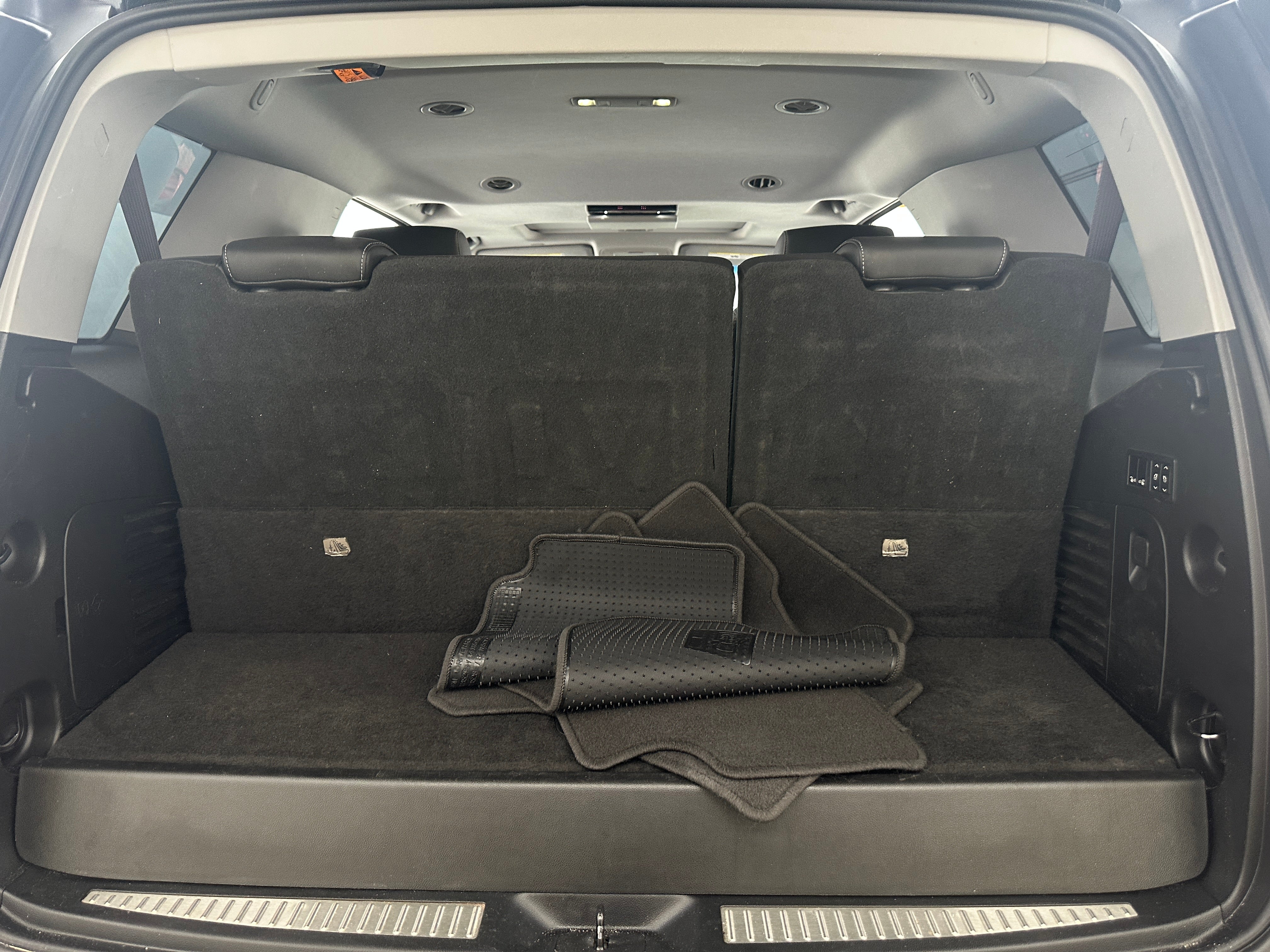 2017 Chevrolet Tahoe Premier 6