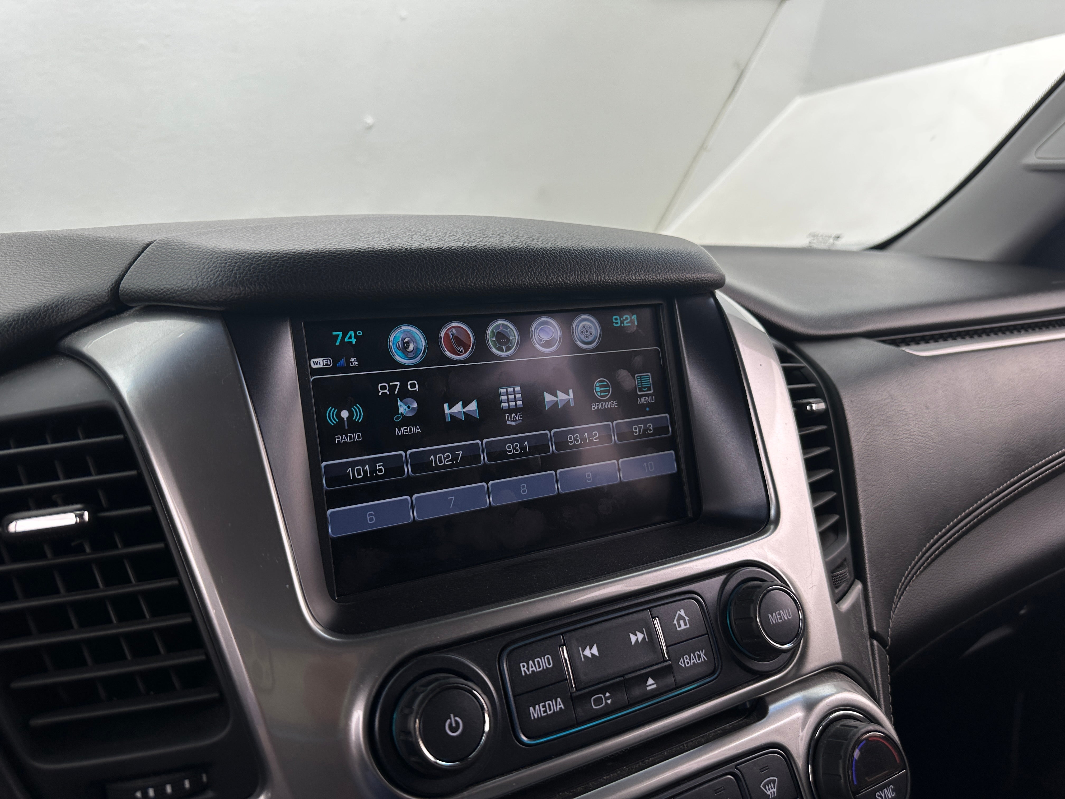 2017 Chevrolet Tahoe Premier 3