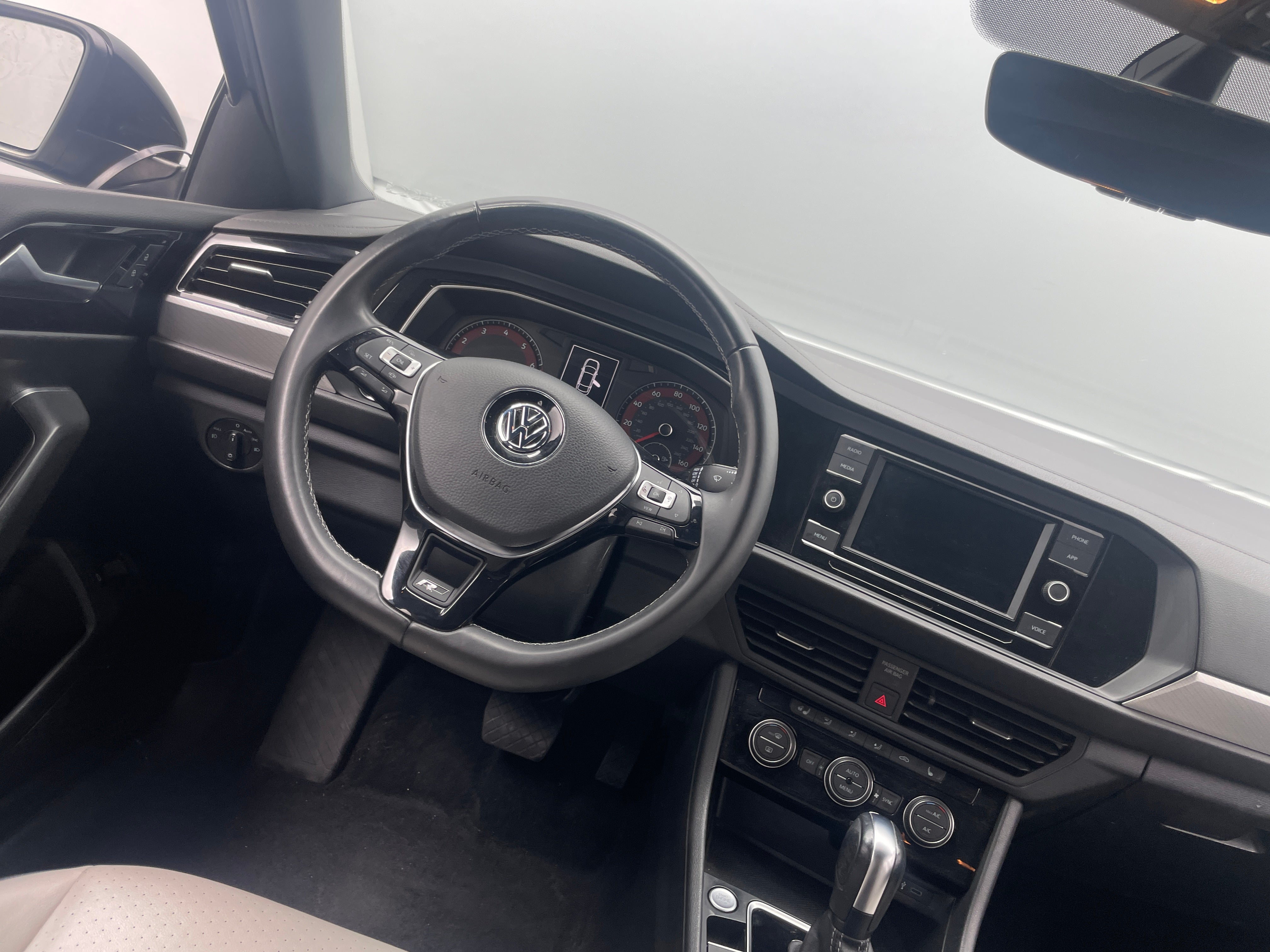 2020 Volkswagen Jetta R-Line 4
