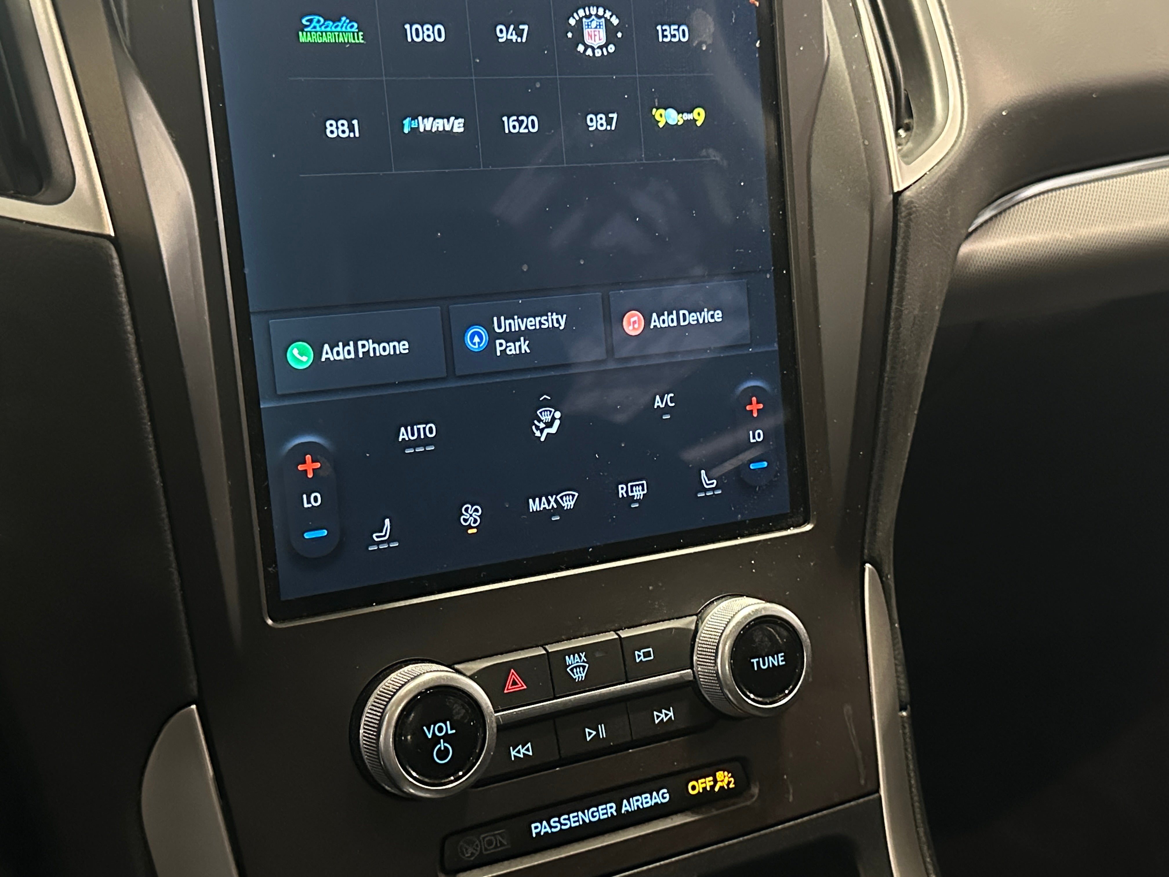 2021 Ford Edge SEL 3