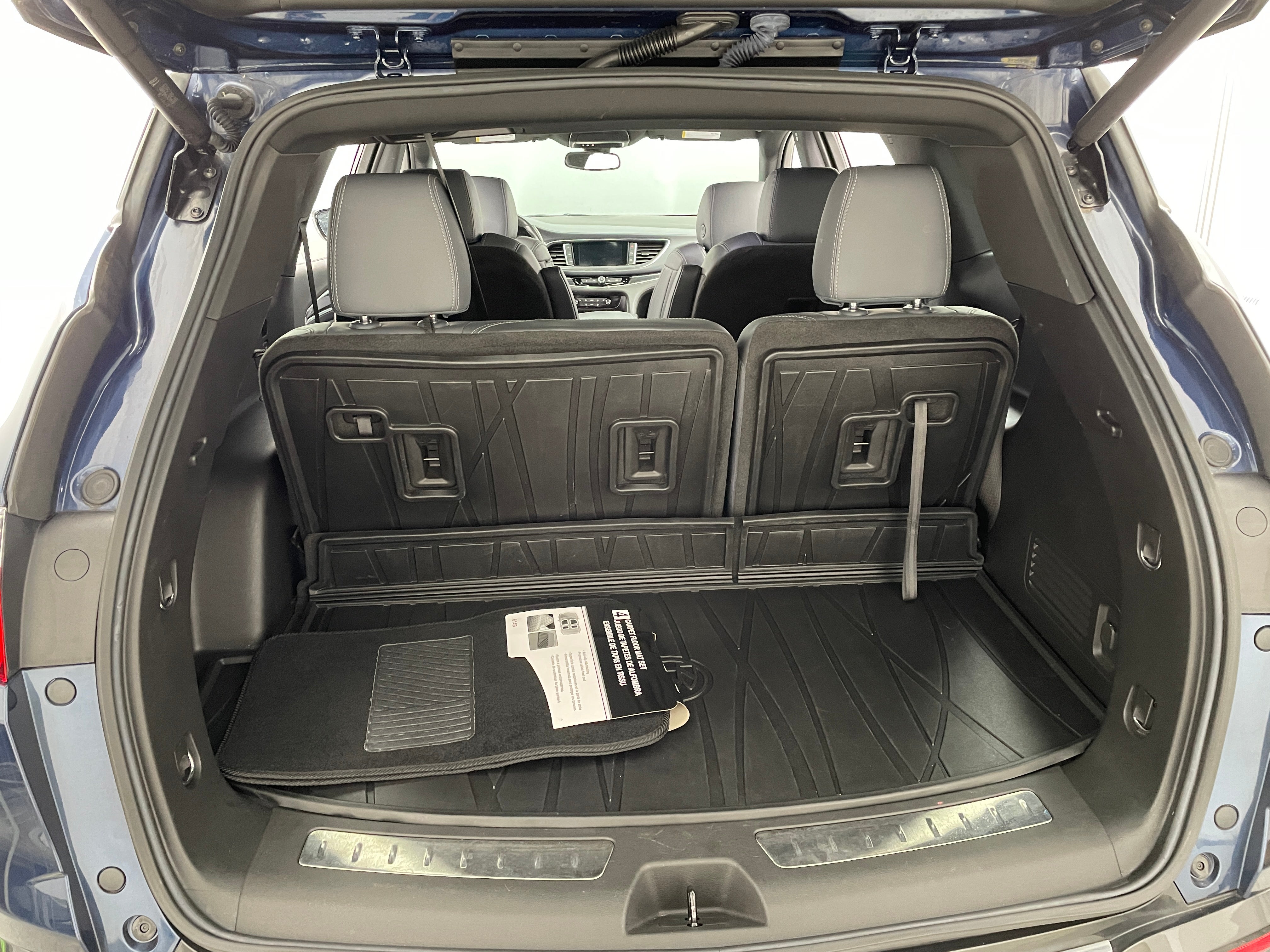 2023 Buick Enclave Essence 6