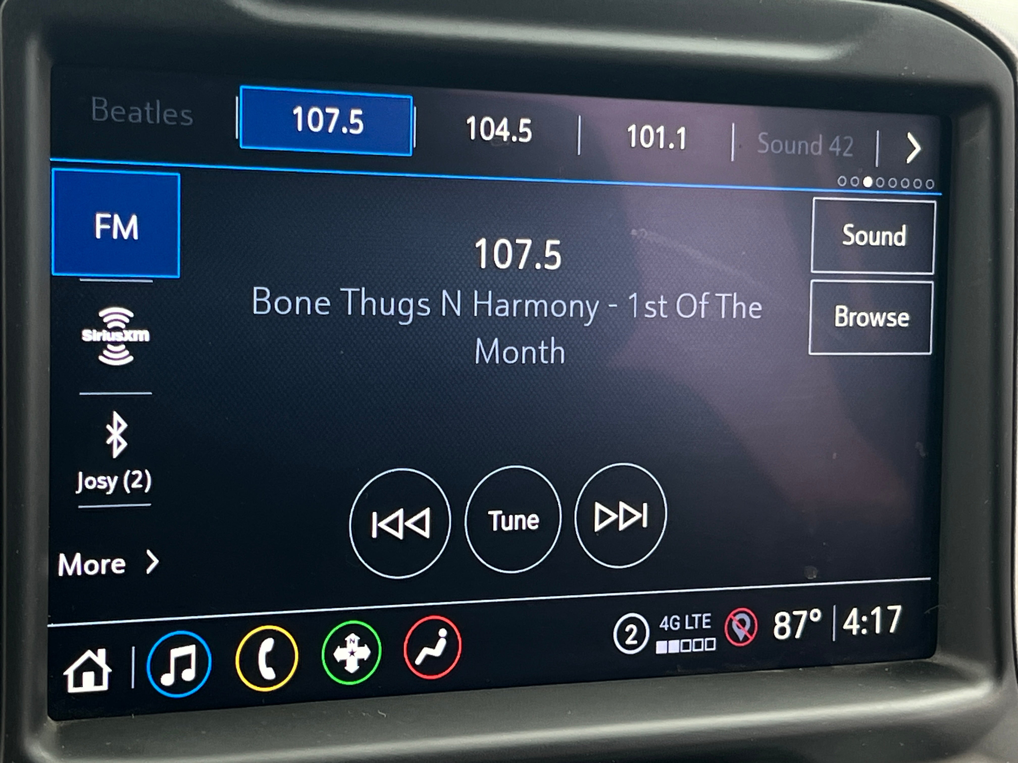 2021 GMC Sierra 1500 SLT 3