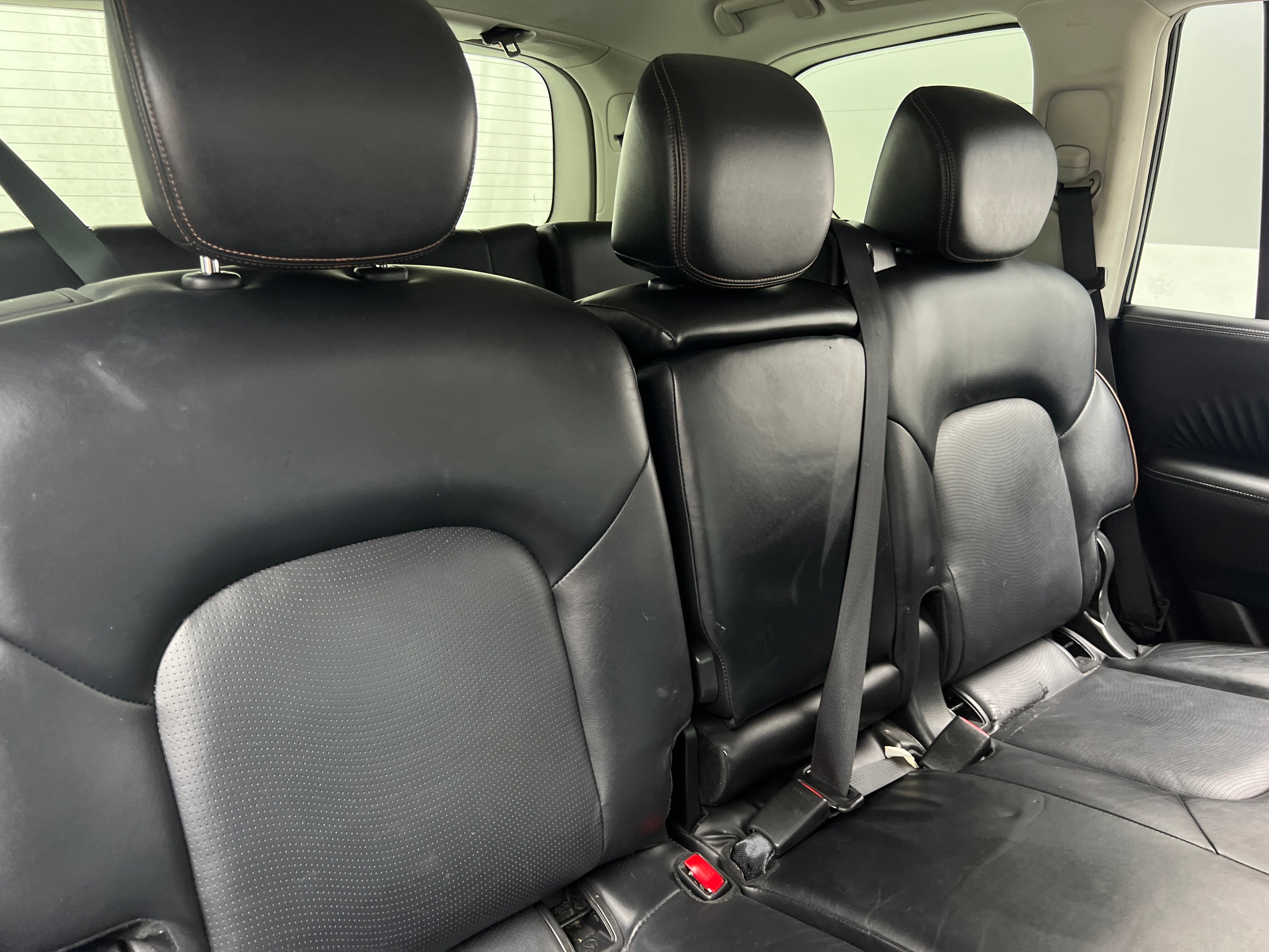 2020 Nissan Armada SL 5