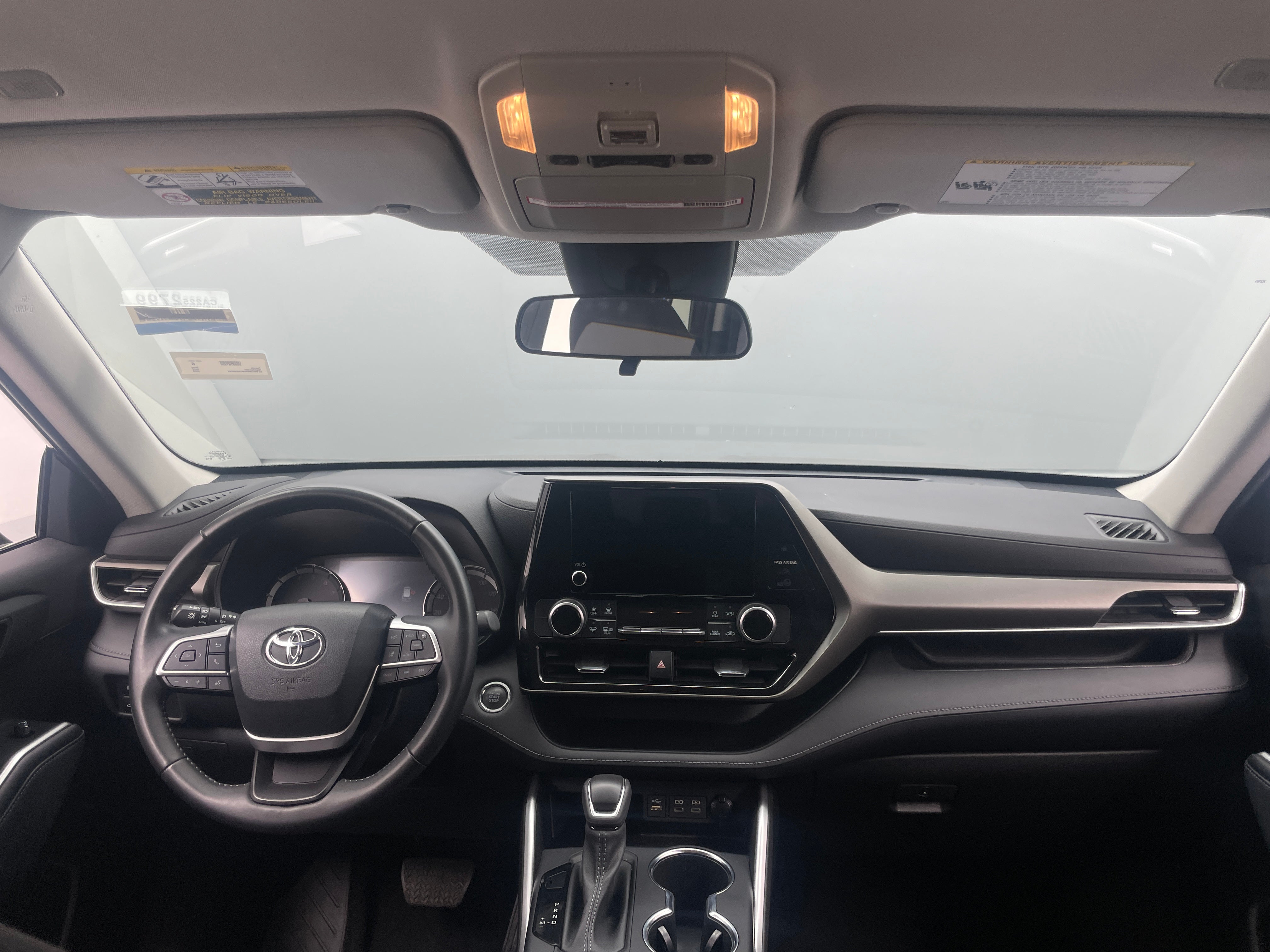 2023 Toyota Highlander LE 3
