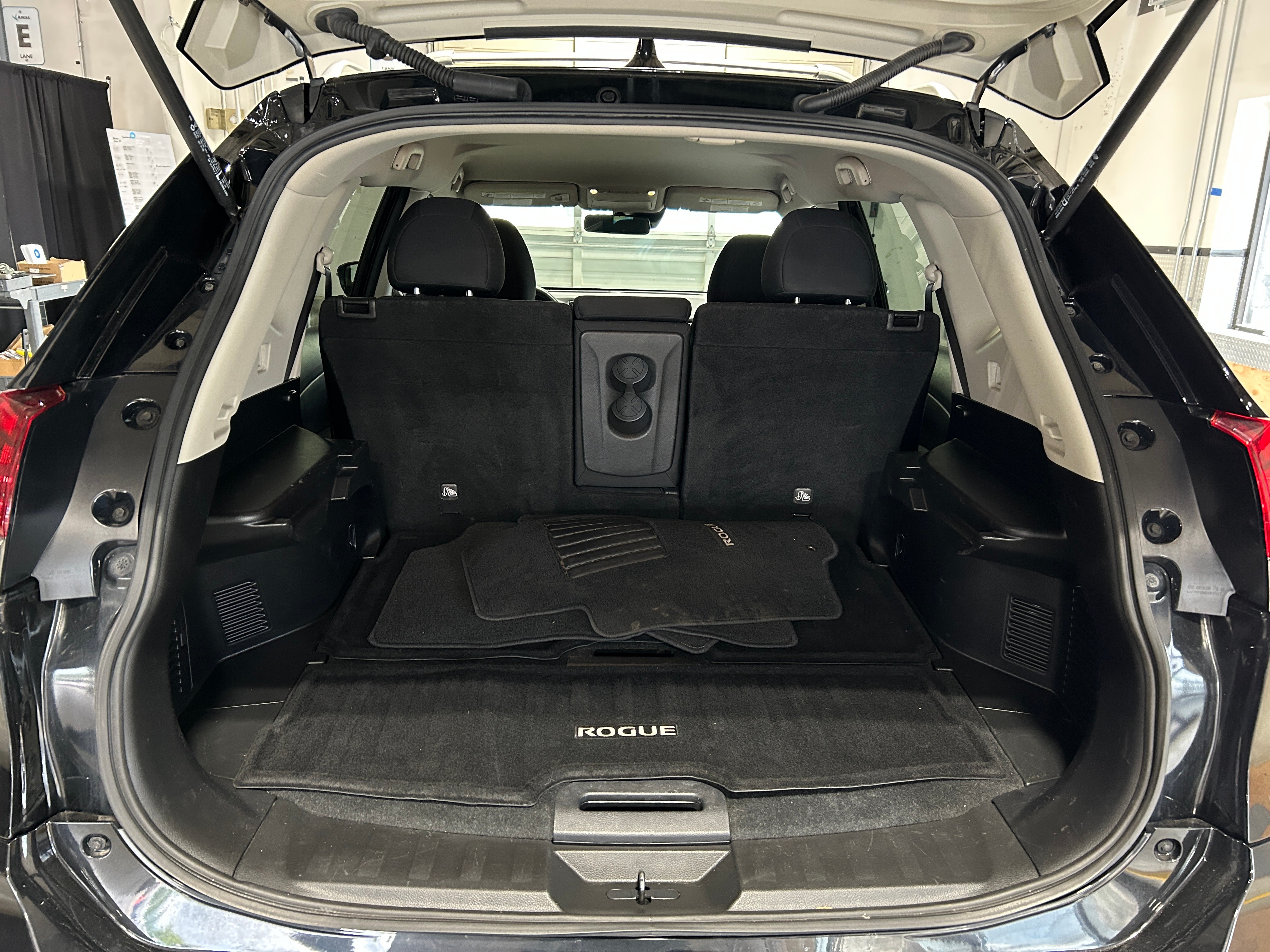2020 Nissan Rogue S 7