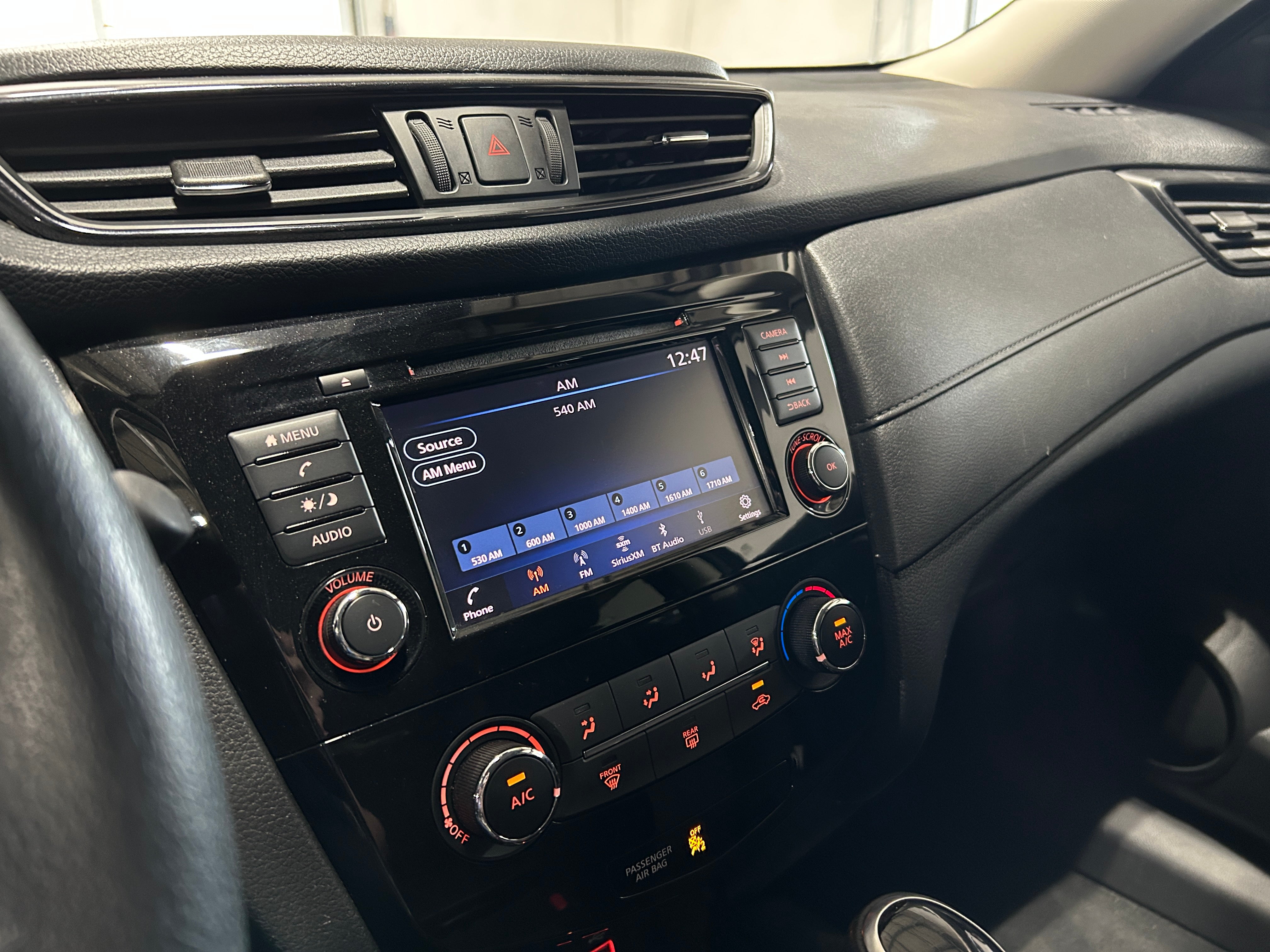 2020 Nissan Rogue S 4