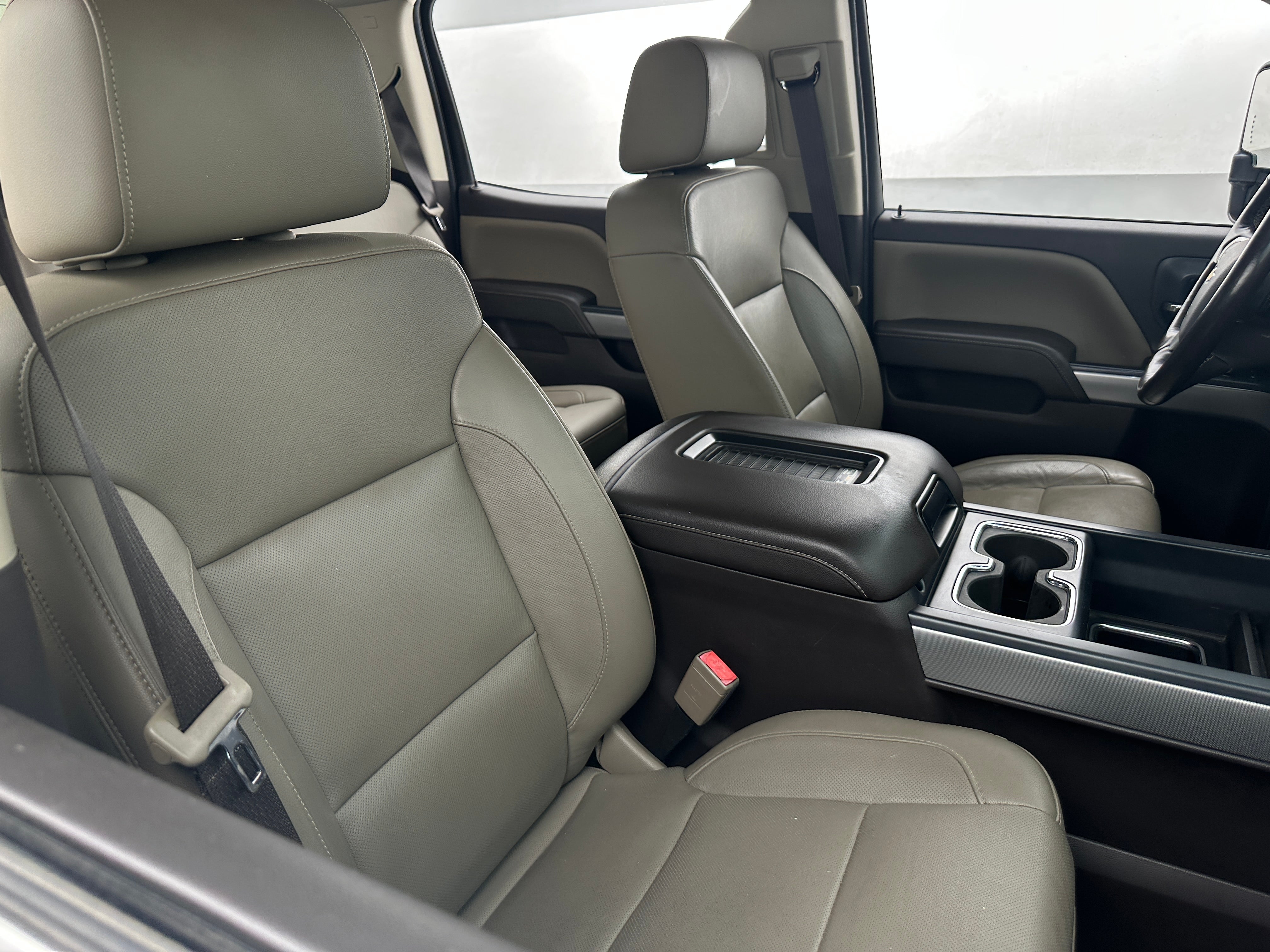 2018 Chevrolet Silverado 2500 LTZ 2