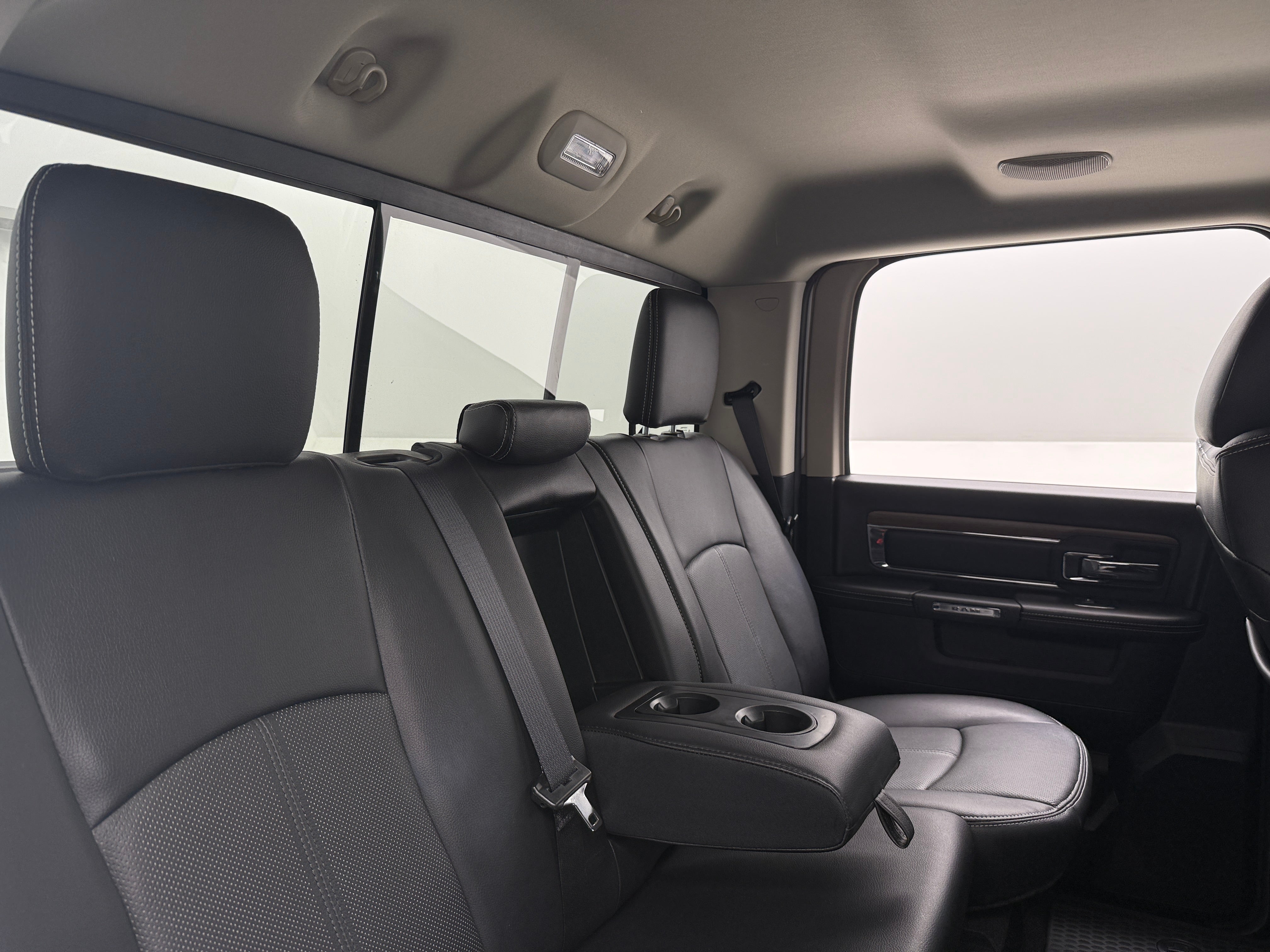 2018 RAM 1500 Laramie 5