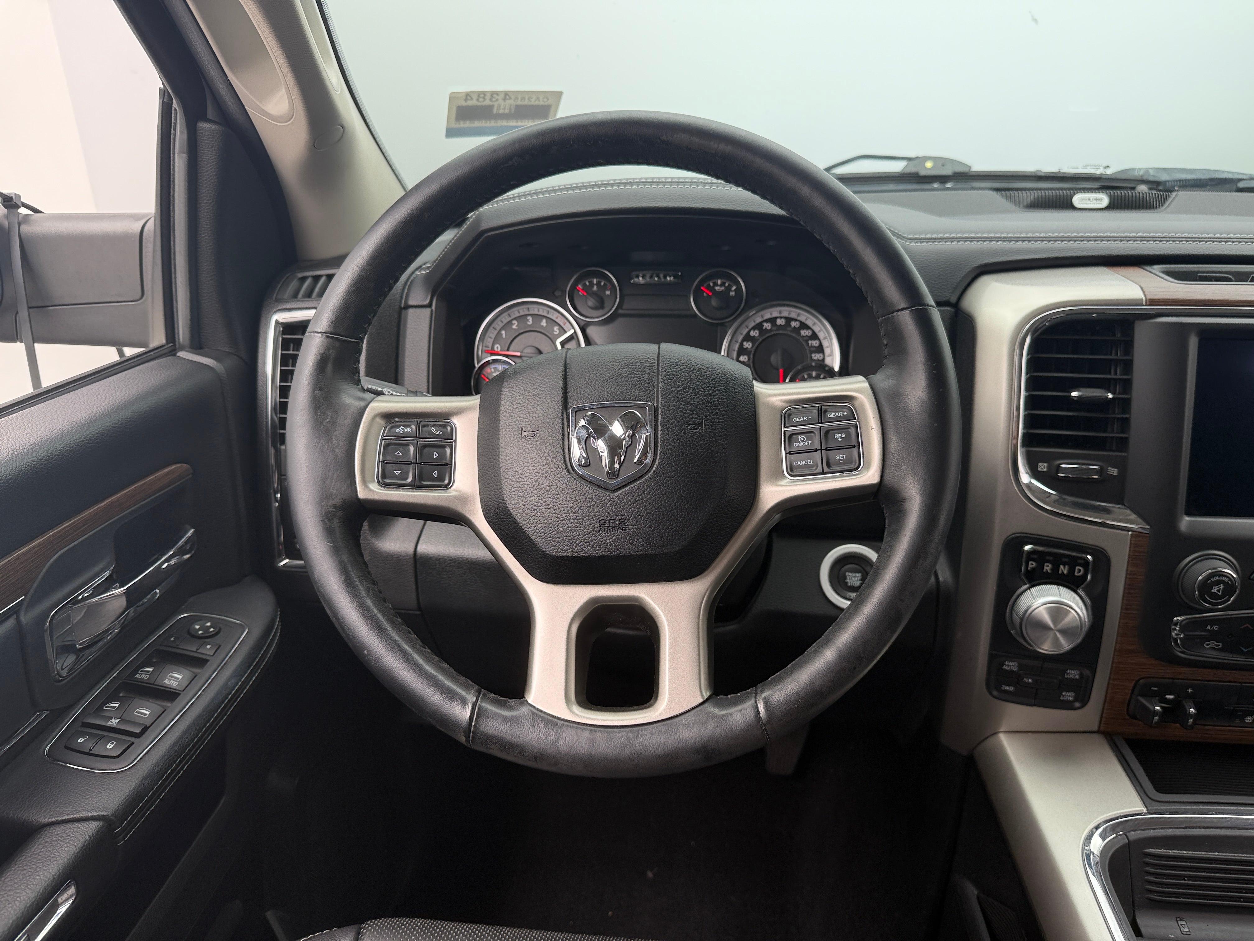 2018 RAM 1500 Laramie 4