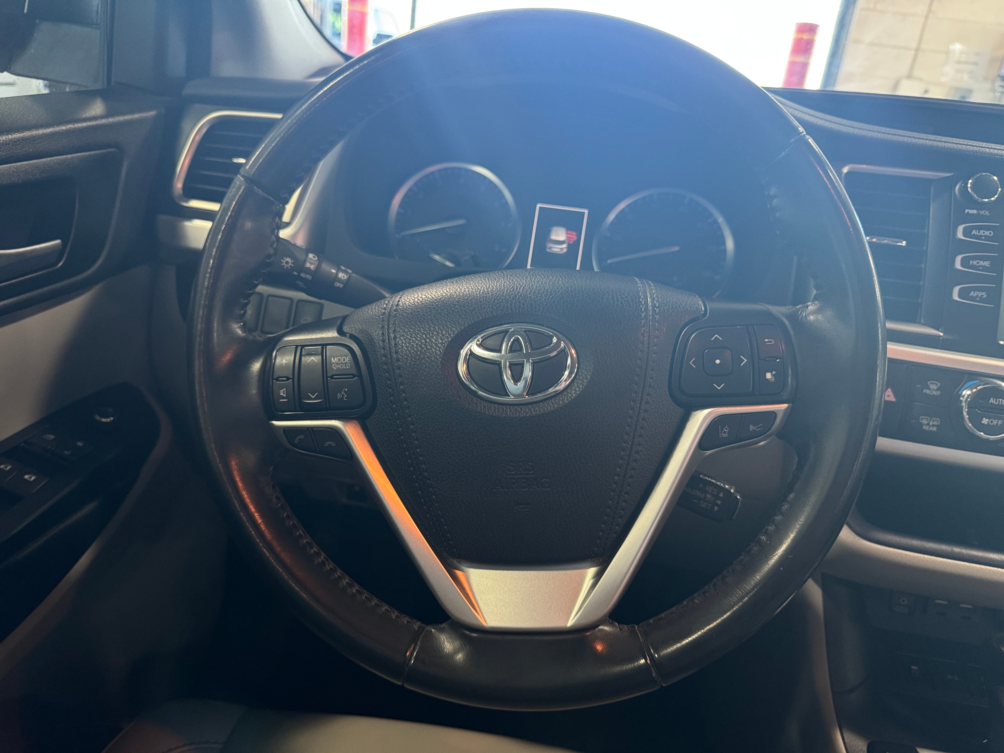 2019 Toyota Highlander XLE 4