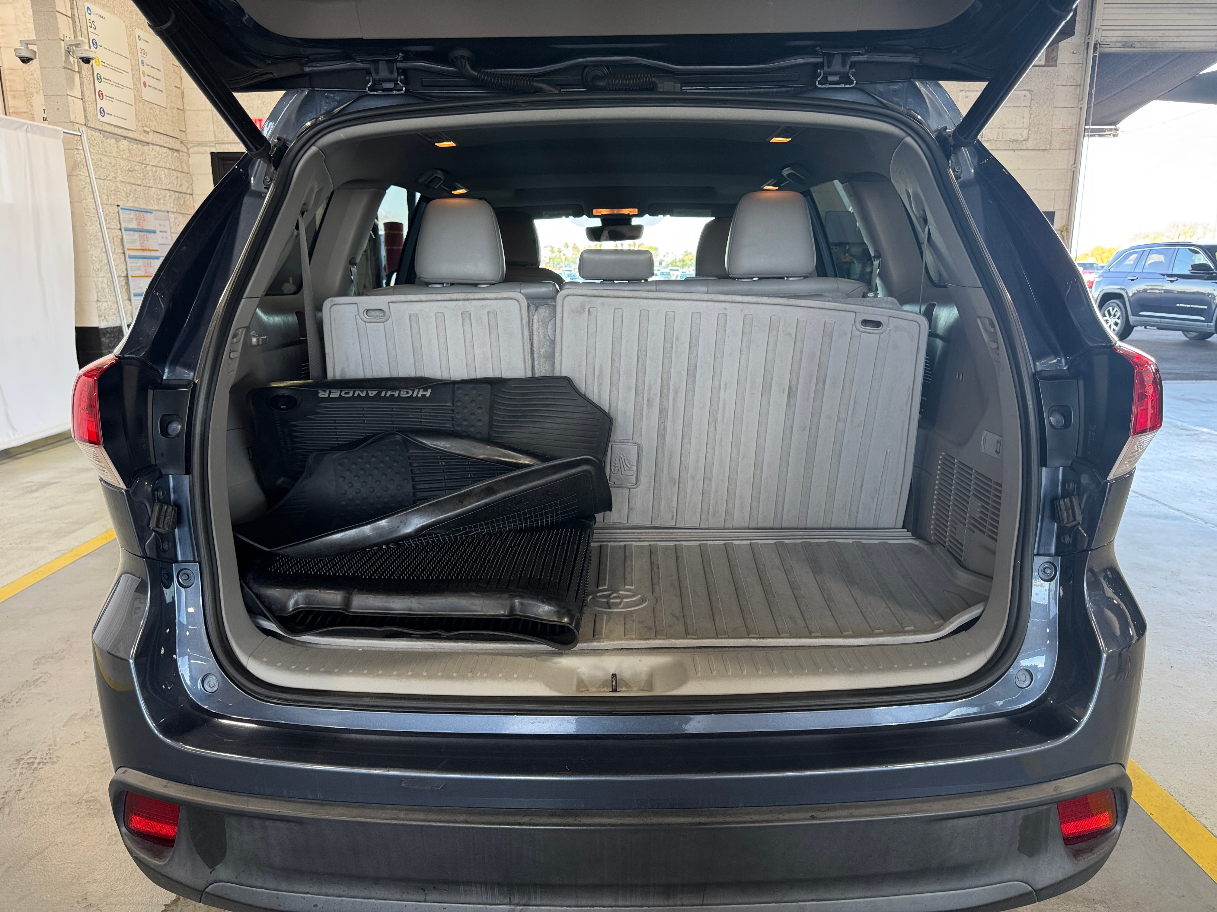 2019 Toyota Highlander XLE 6