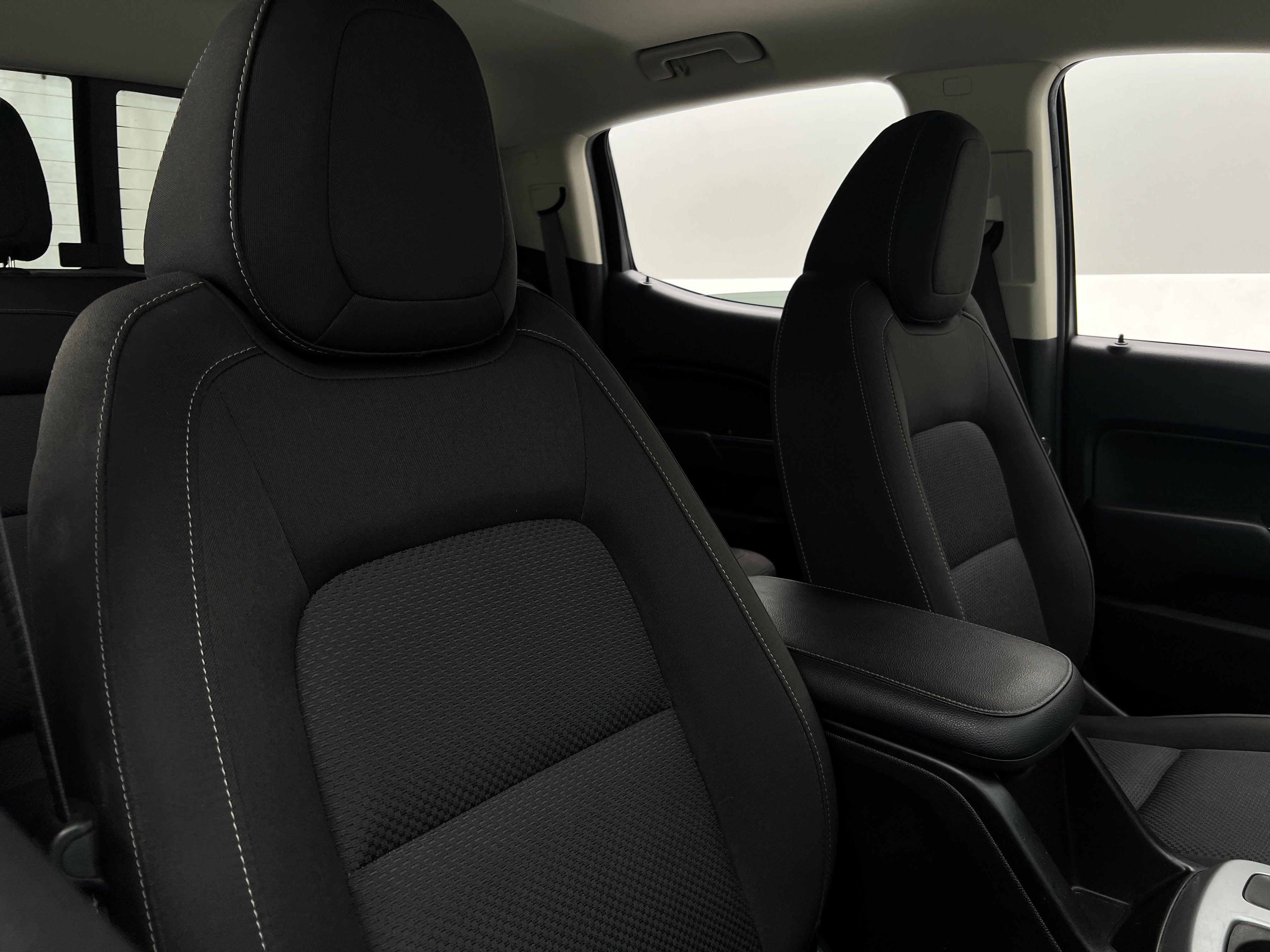 2019 Chevrolet Colorado LT 2