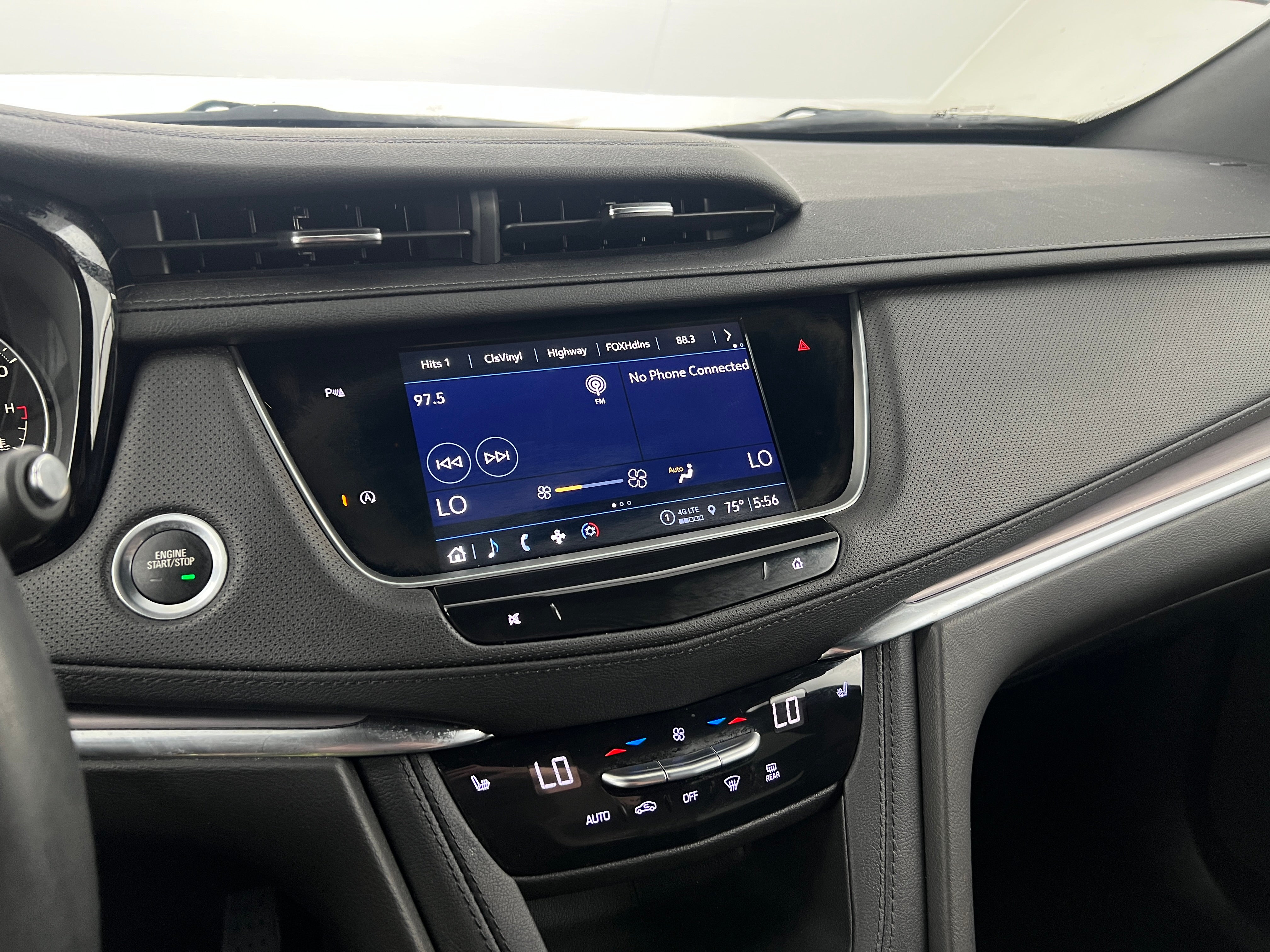 2022 Cadillac XT5 Luxury 3
