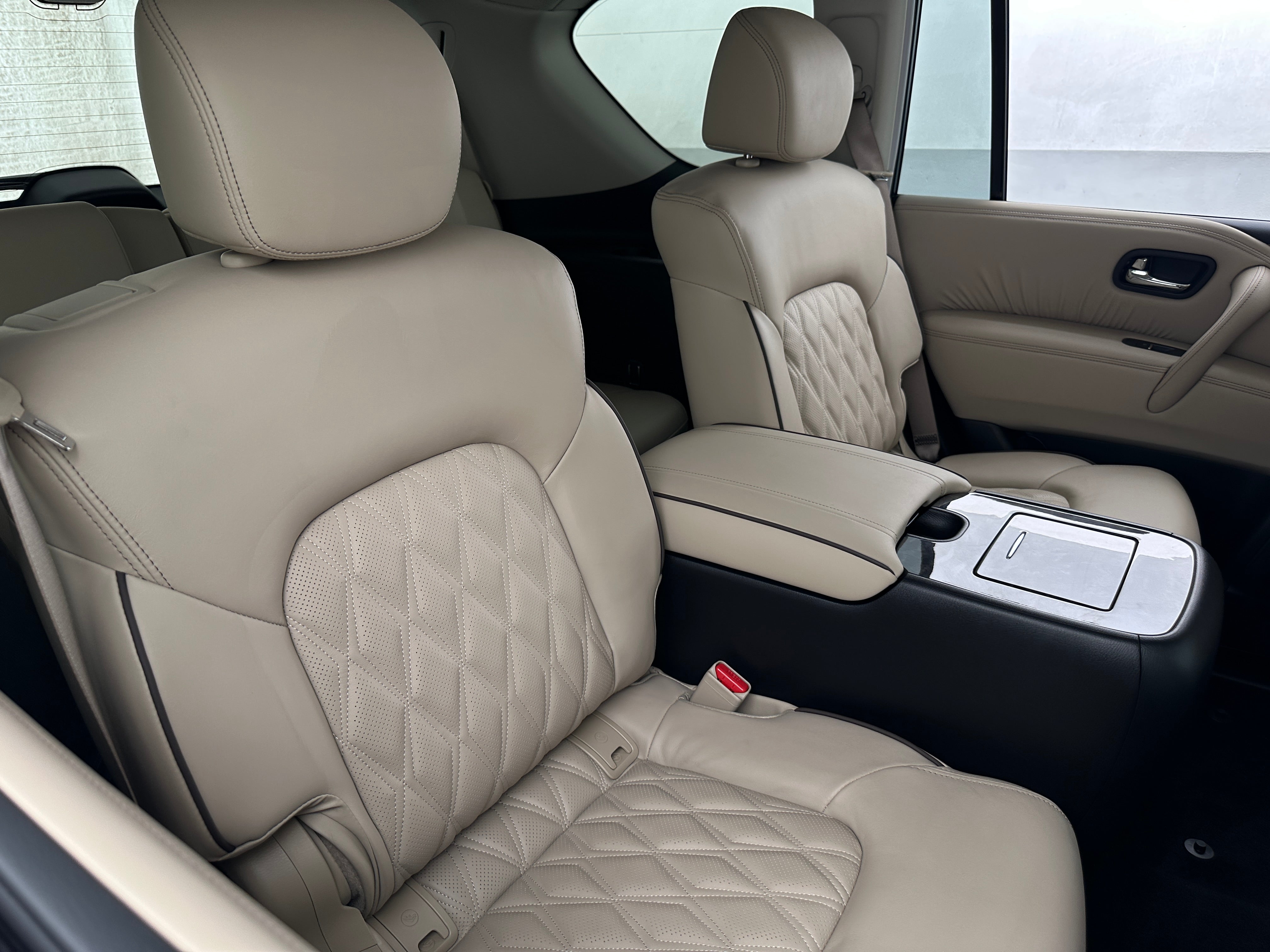 2024 Nissan Armada Platinum Edition 5